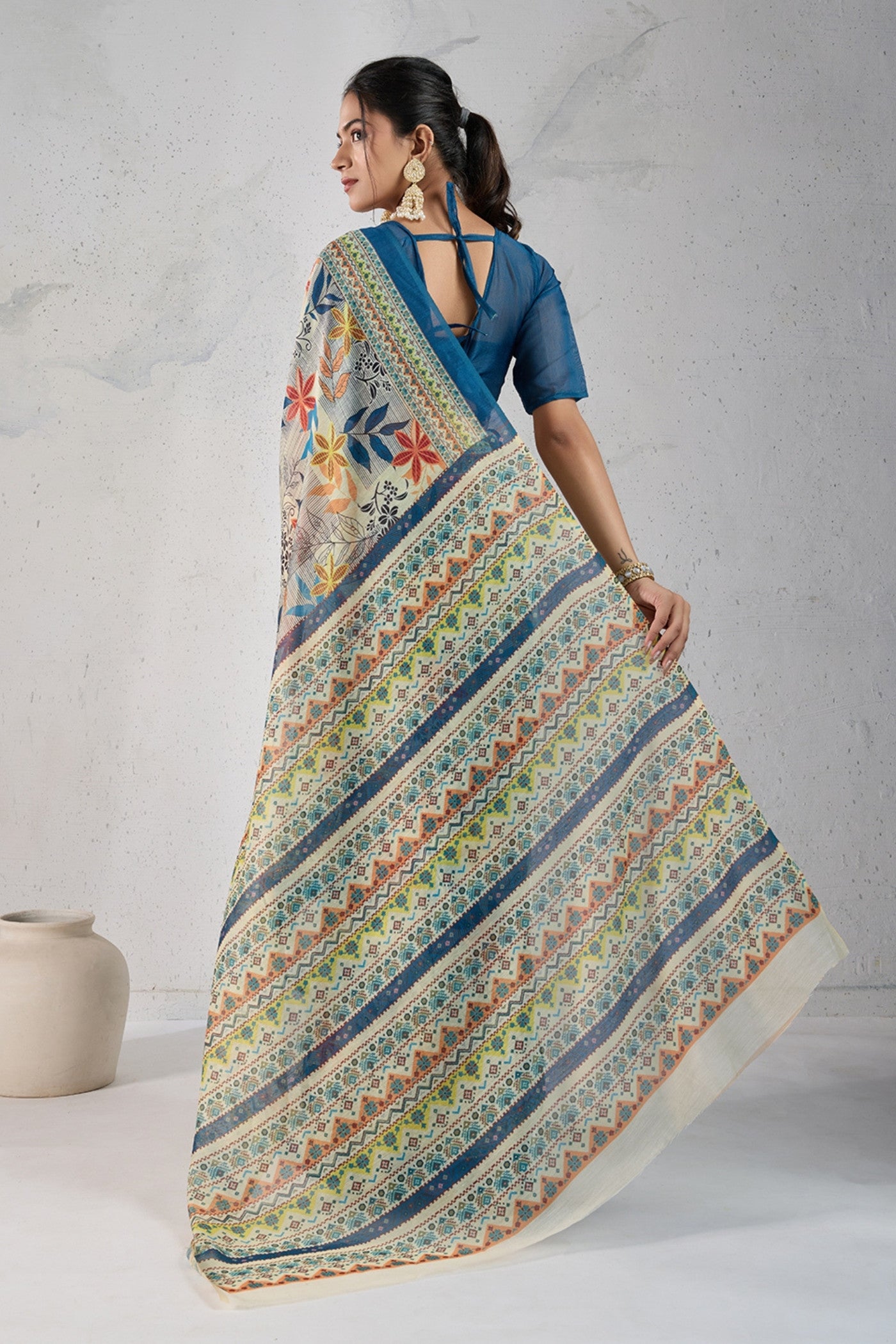 Buy MySilkLove Havelock Blue Digital Printed Saree Online