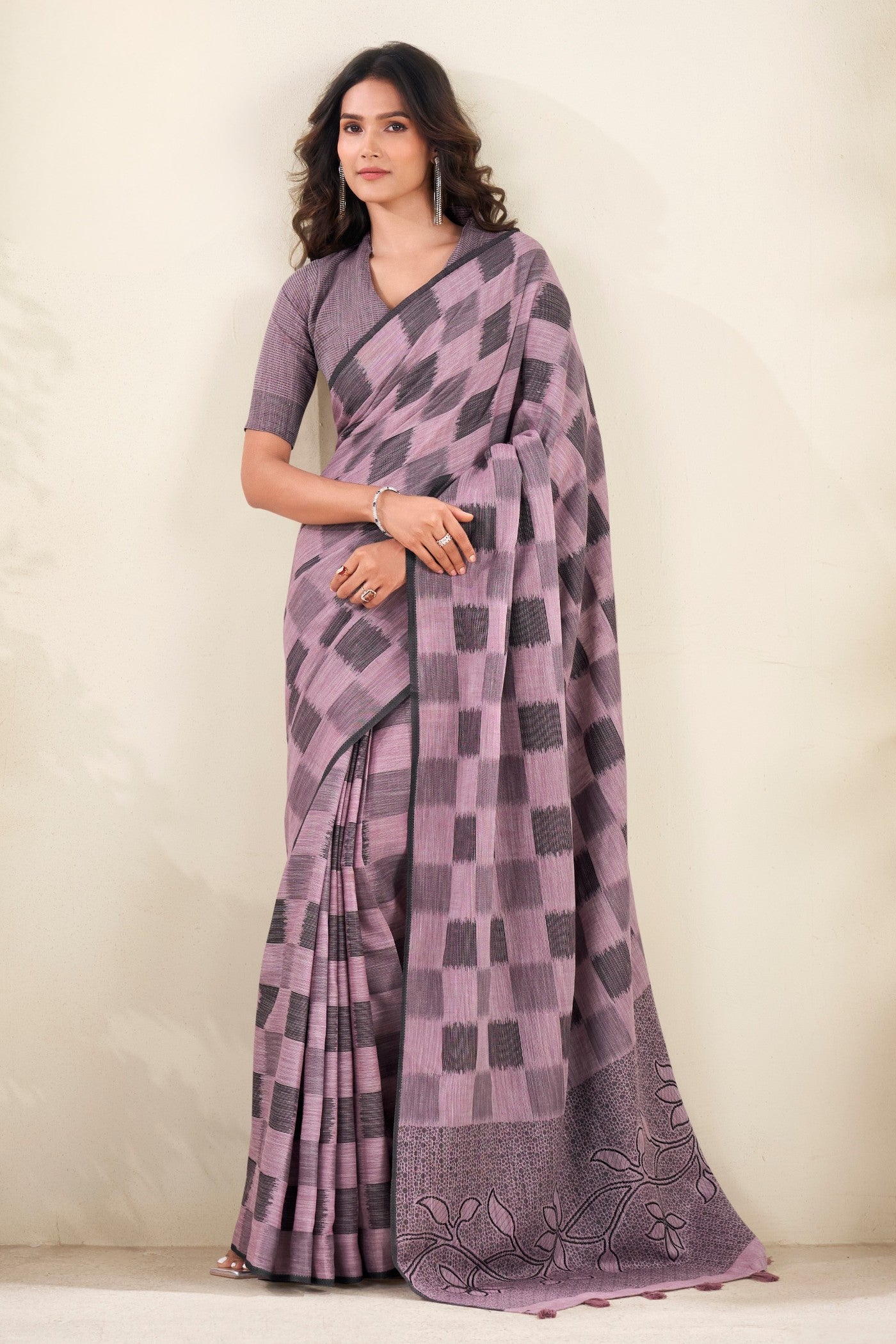 Buy MySilkLove Lilac Purple Woven Linen Saree Online