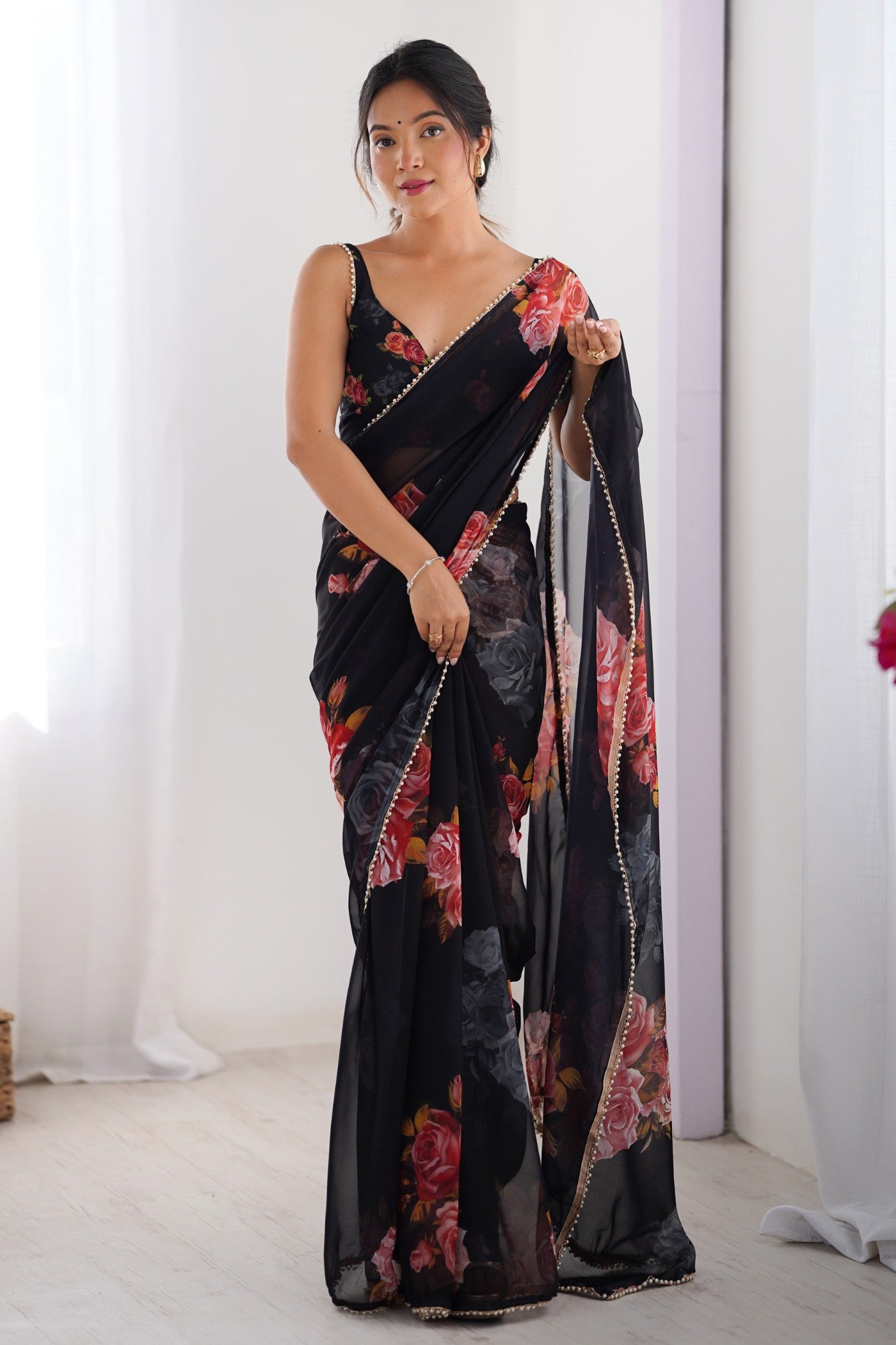 Buy MySilkLove Viola Black Printed Georgette Saree Online