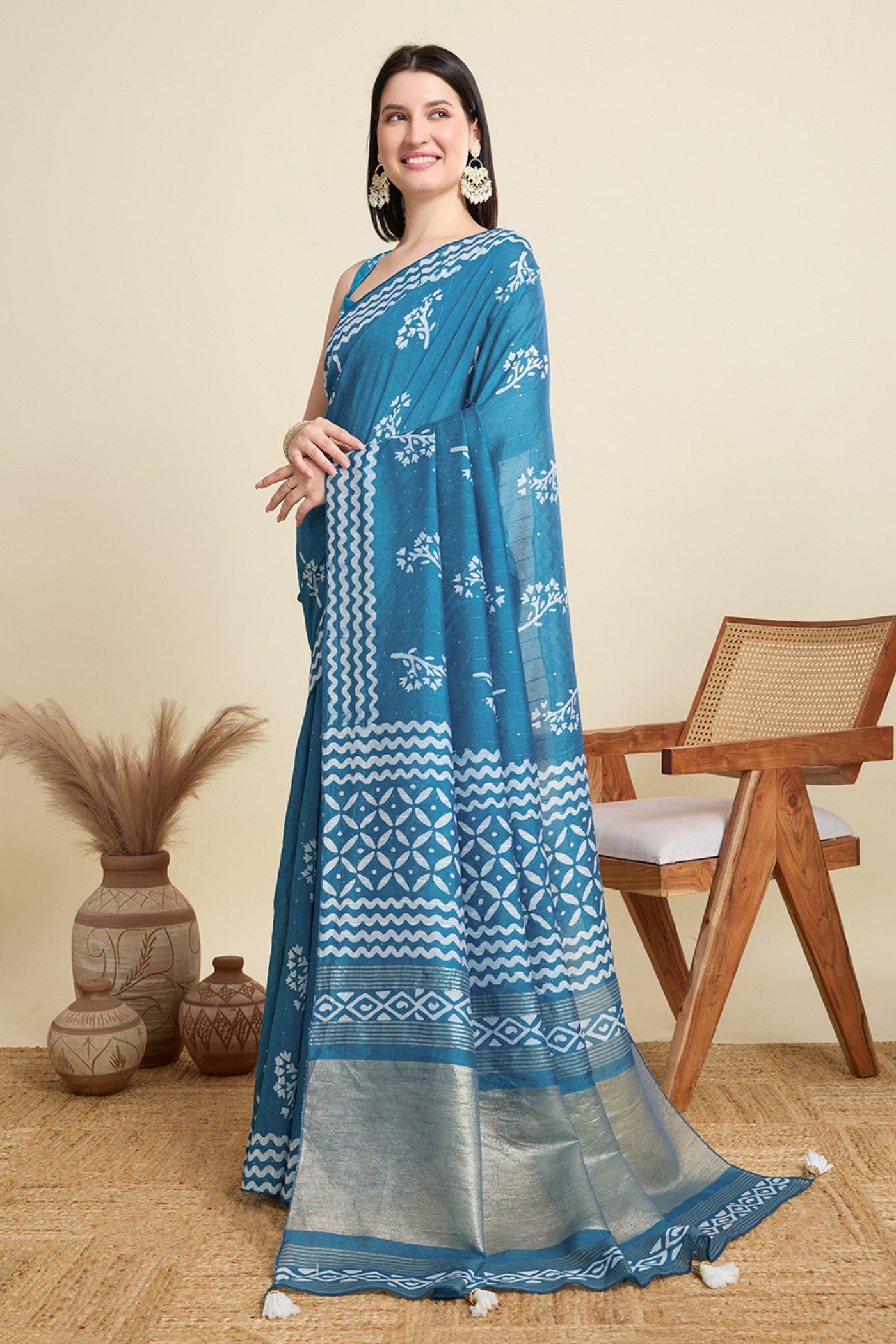 Buy MySilkLove Twin Blue Woven Cotton Silk Saree Online
