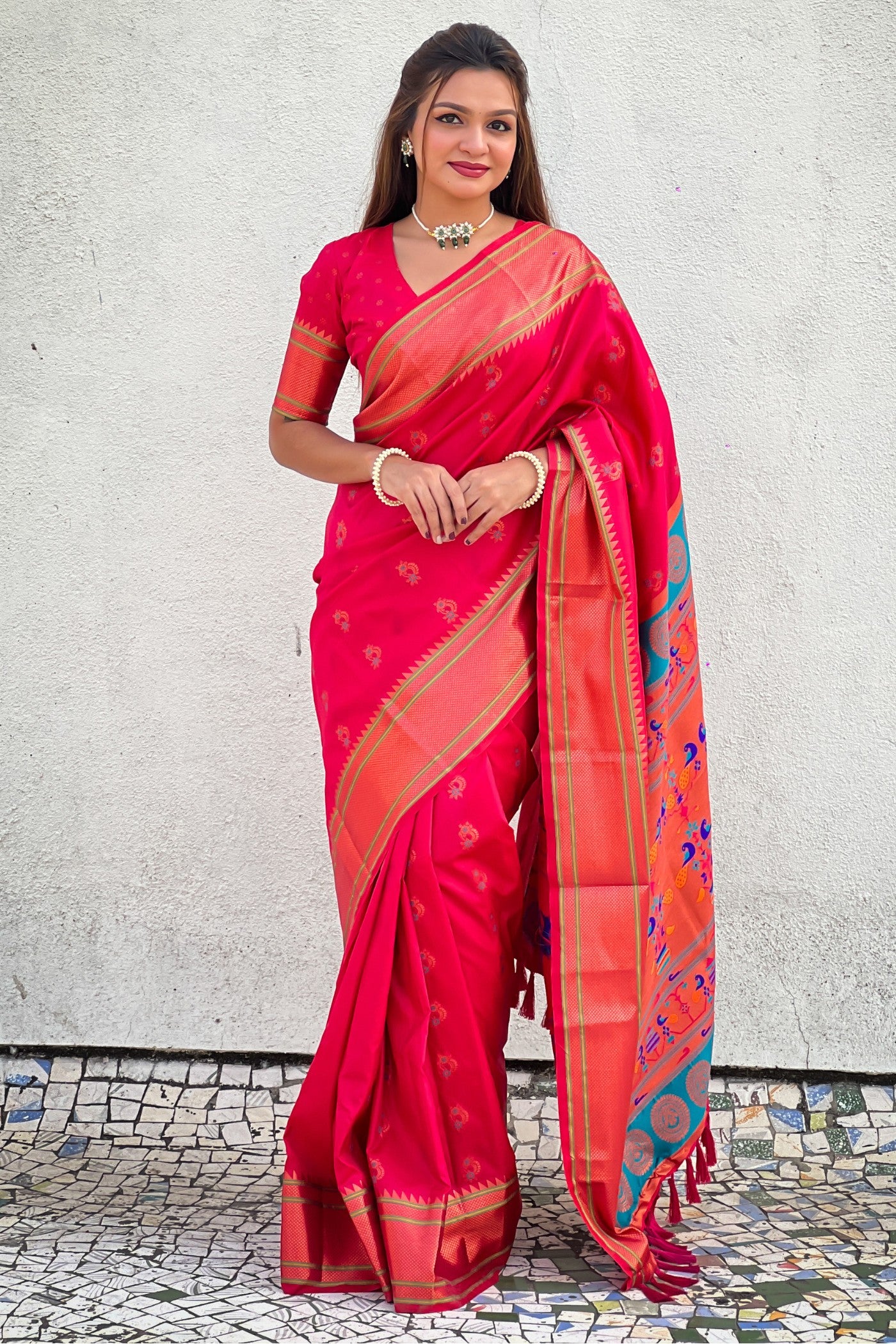 Buy MySilkLove Wild Strawberry Pink Zari Woven Nath Paithani Saree Online