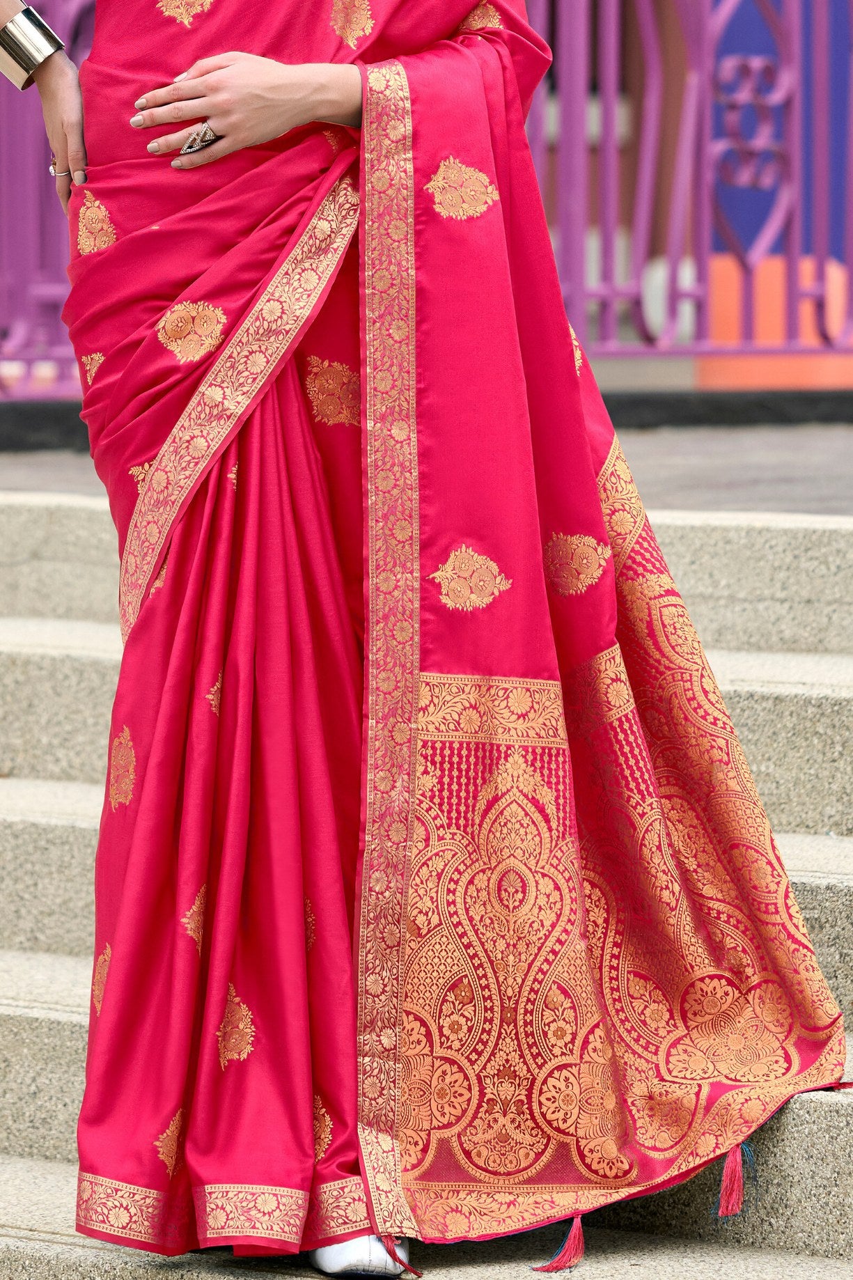 Buy MySilkLove Crimson Pink Banarasi Handloom Satin Saree Online