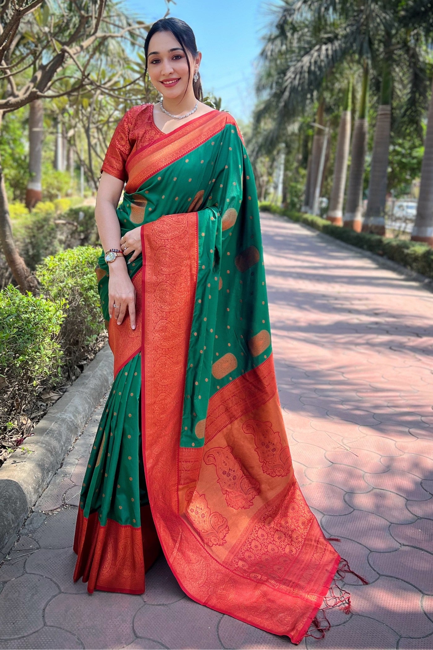 Buy MySilkLove Watercourse Green and Red Zari Woven Banarasi Saree Online