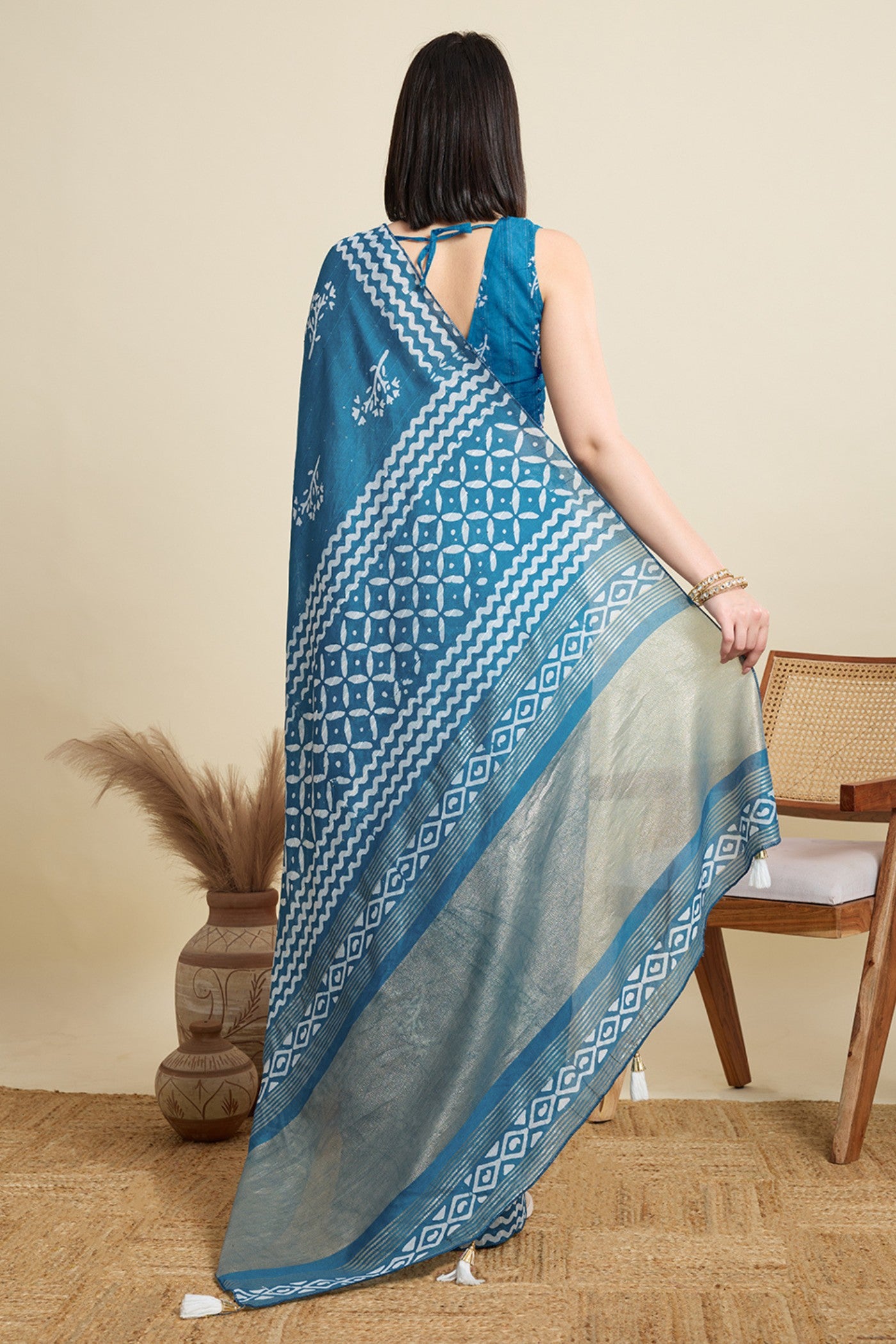 Buy MySilkLove Twin Blue Woven Cotton Silk Saree Online
