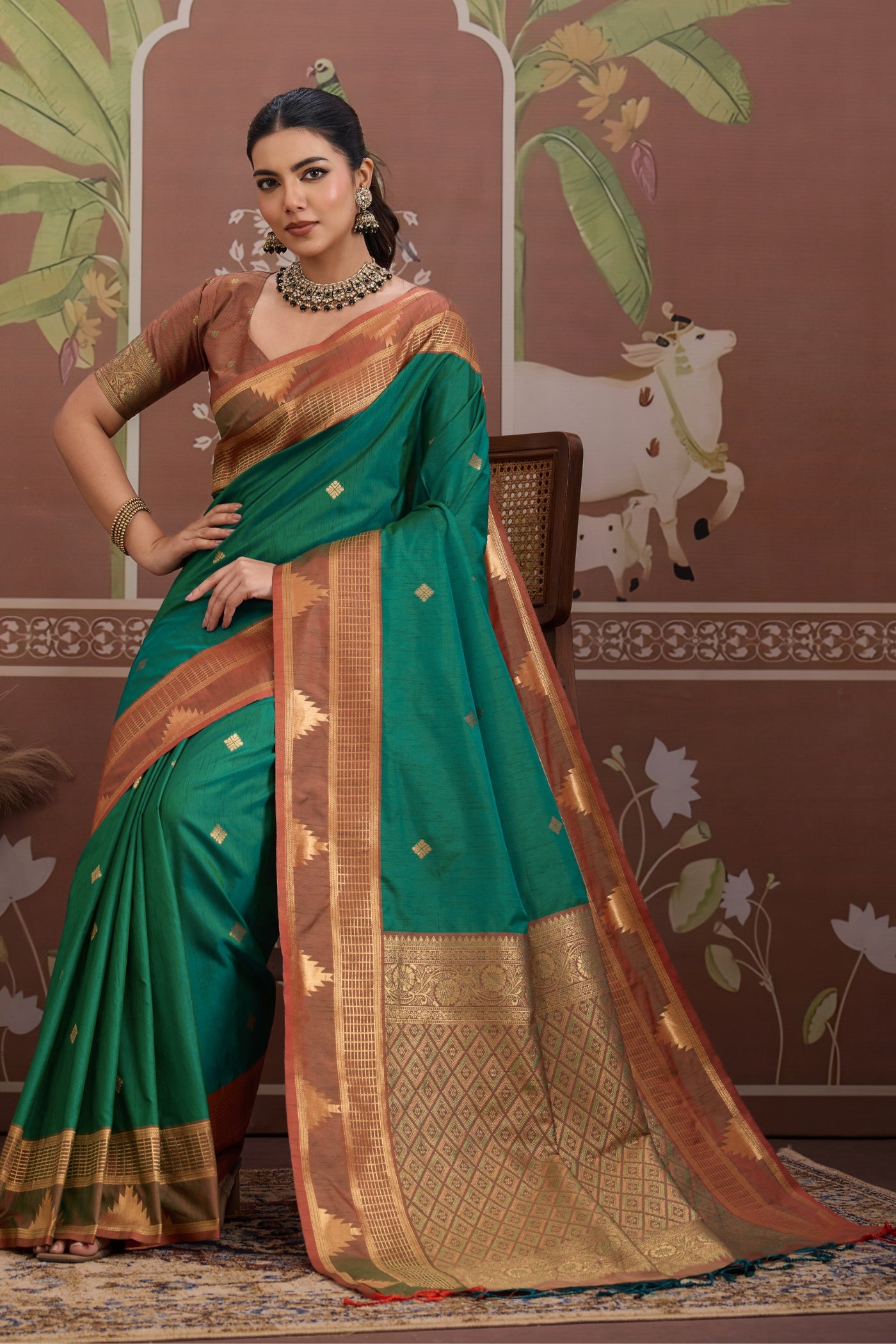 Buy MySilkLove Deep Green Handloom Tussar Silk Saree Online