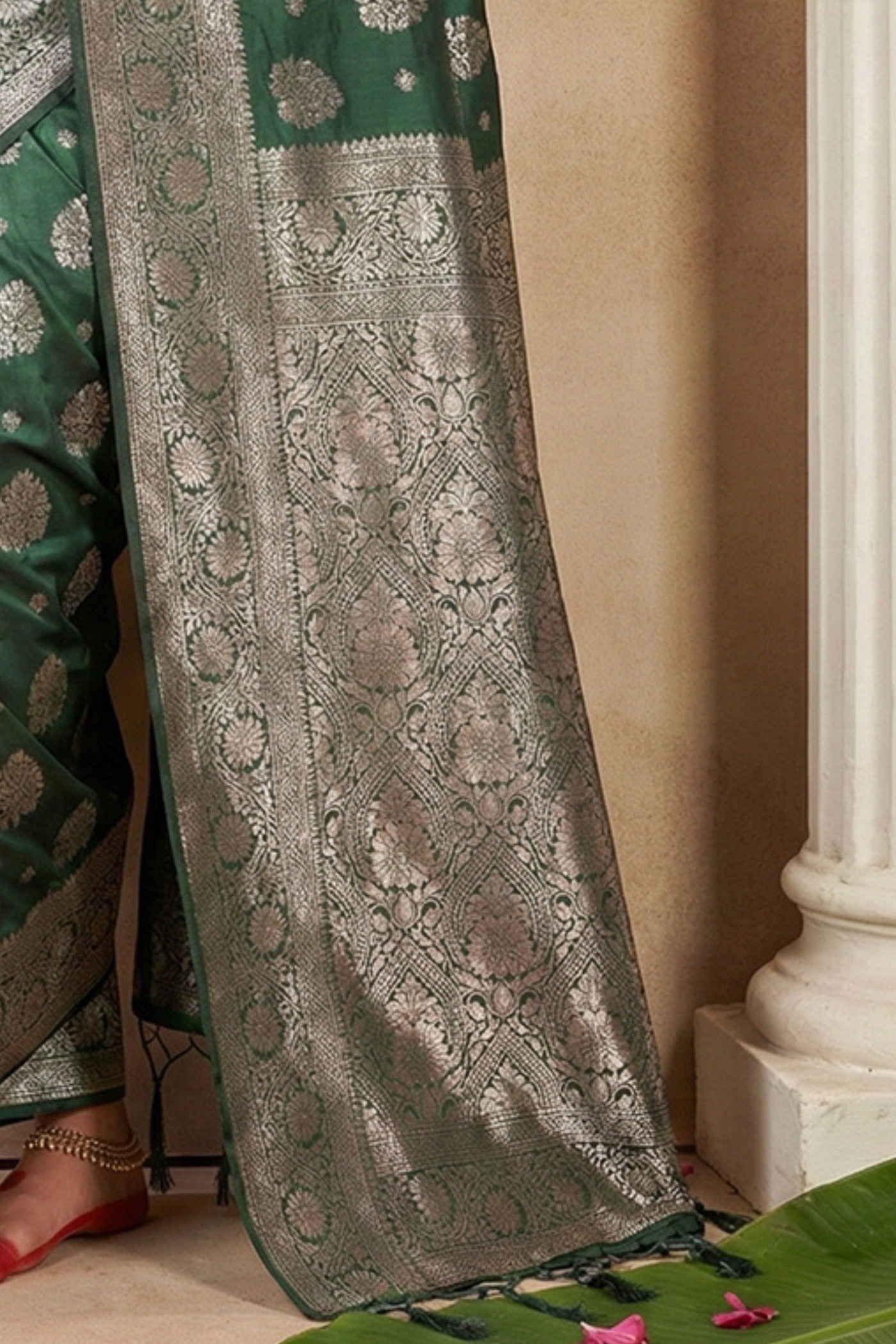 Buy MySilkLove Jungle Green Banarasi Woven Silk Saree Online