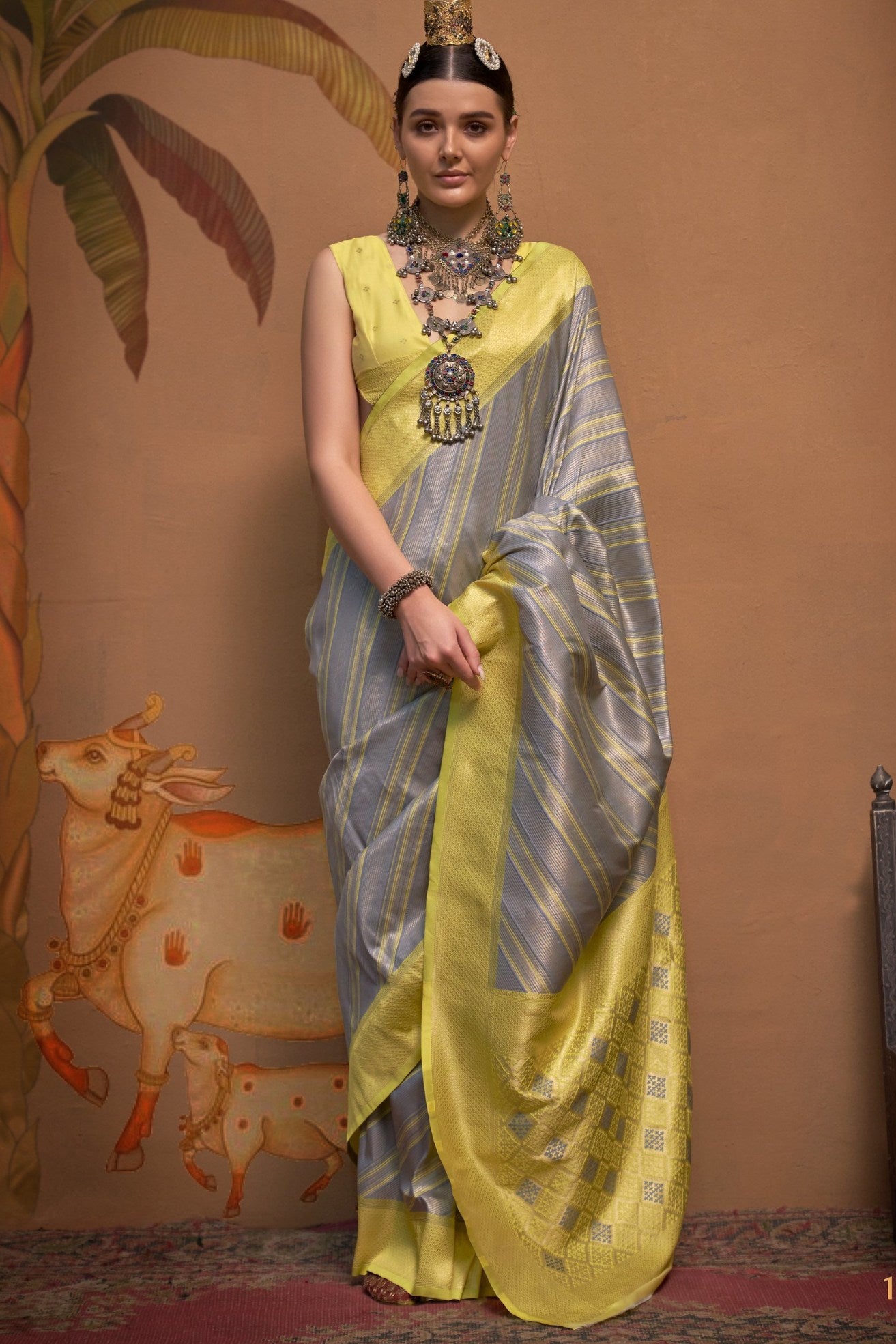 Buy MySilkLove Squirrel Grey Banarasi Handloom Saree Online