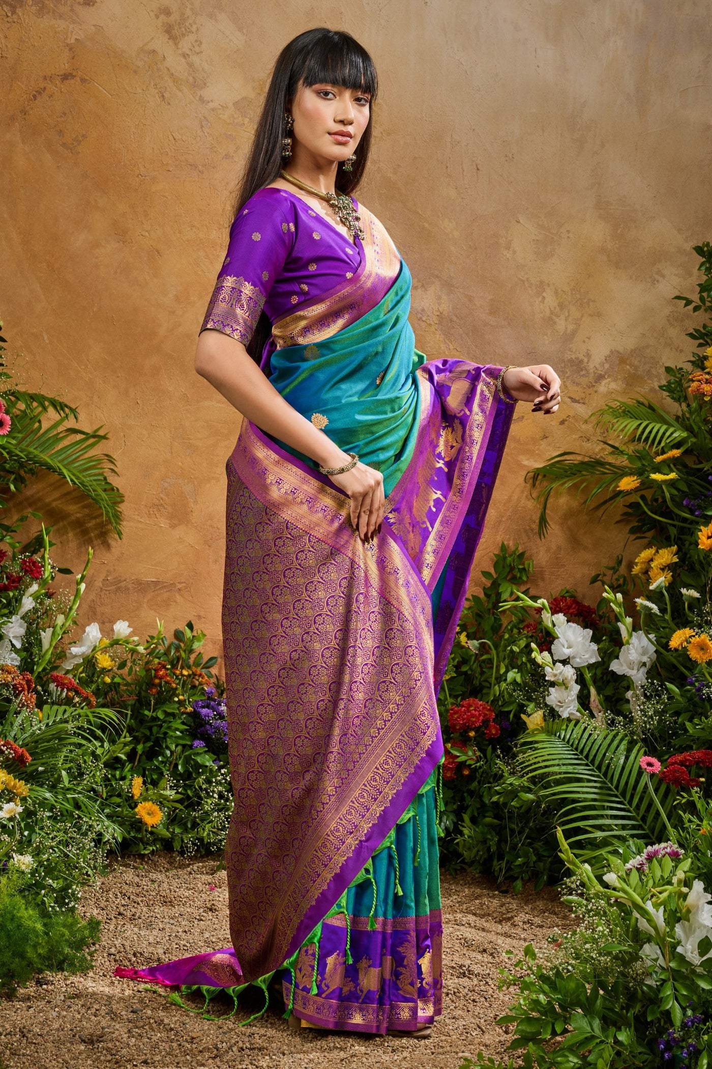 Buy MySilkLove Cerulean Blue Banarasi Handloom Pichwai Saree Online