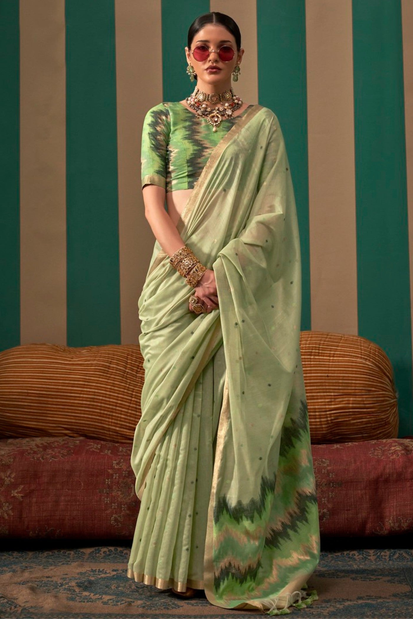 Buy MySilkLove Green Smoke Handloom Linen Saree Online