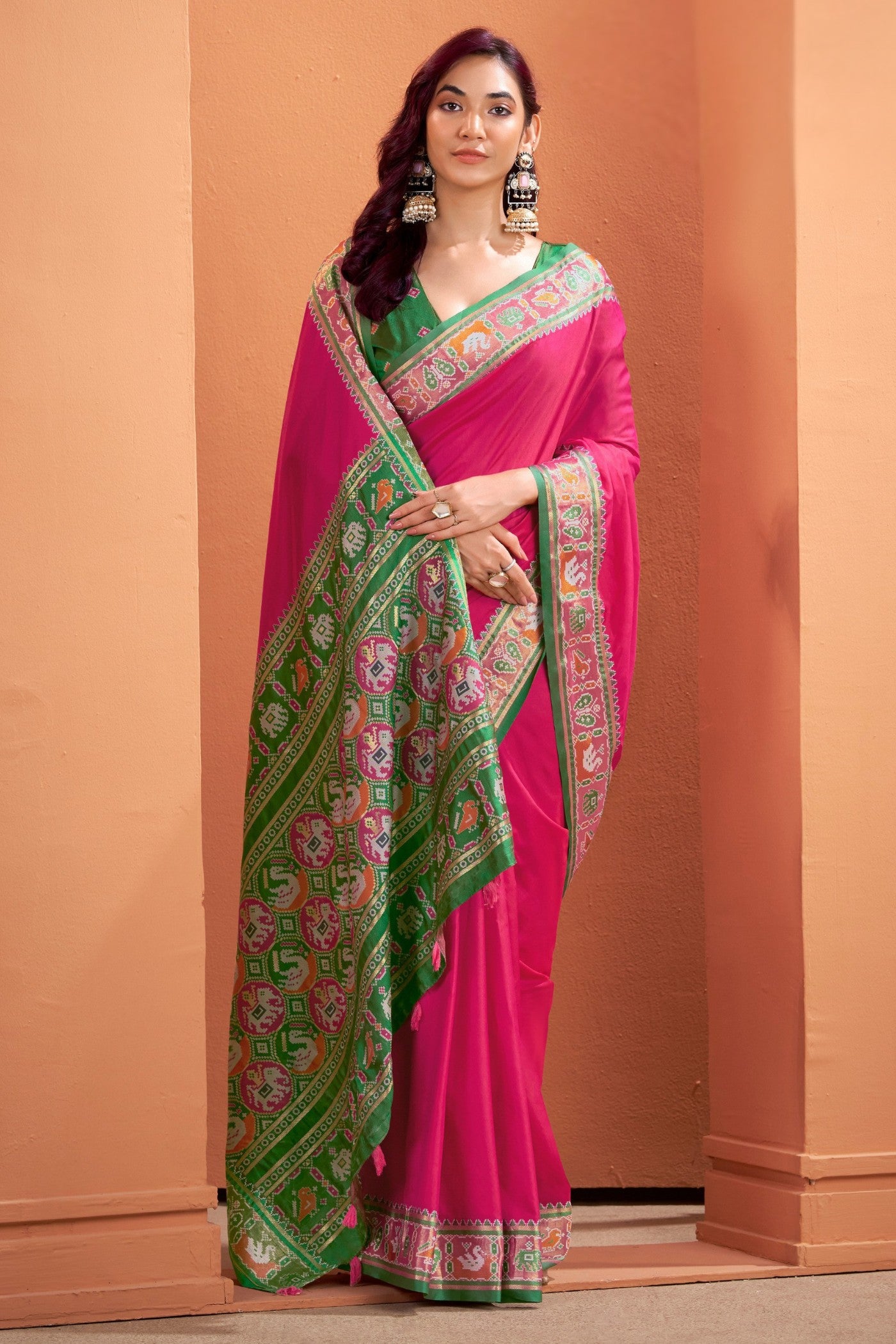 Buy MySilkLove Rouge Pink Woven Banarasi Patola Silk Saree Online