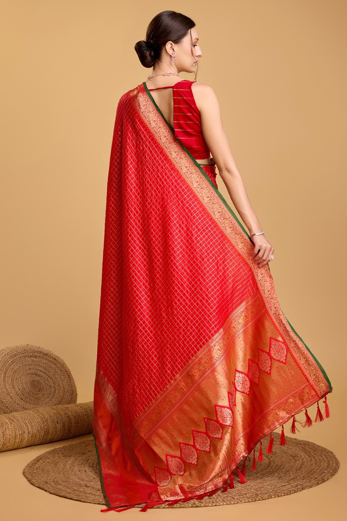 Buy MySilkLove Tart Red Zari Woven Banarasi Saree Online