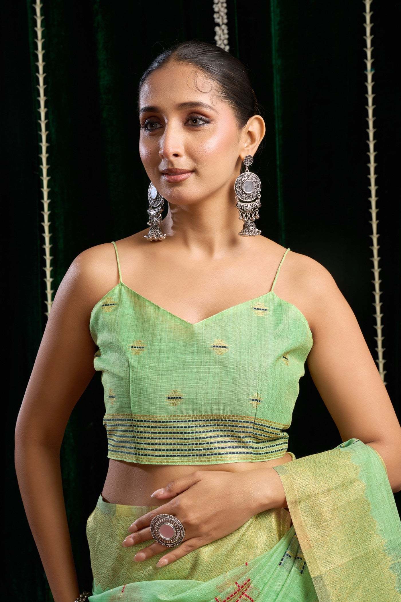 Buy MySilkLove Pantone Green Woven Cotton Saree Online