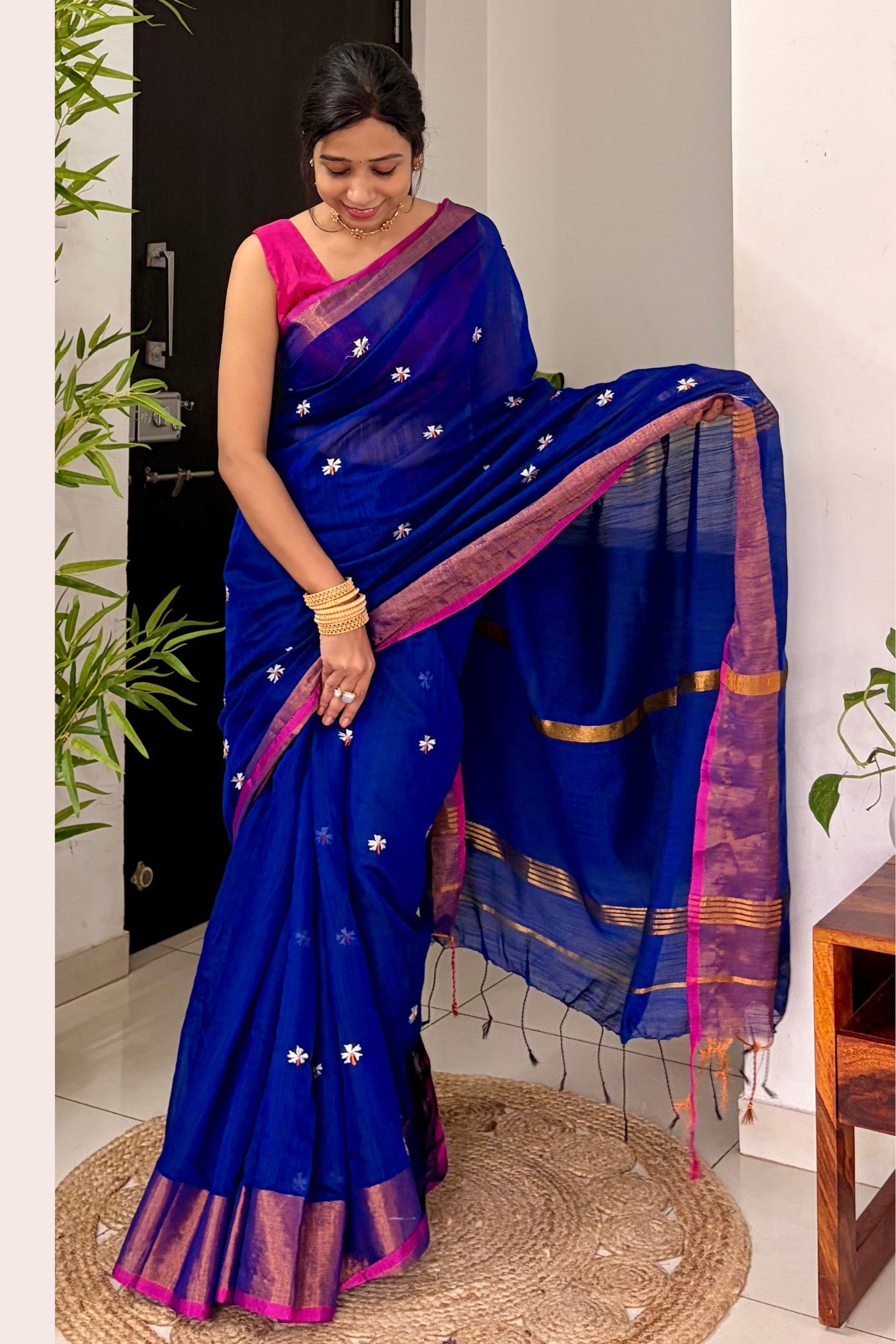 Buy MySilkLove Havelock Blue Handloom Cotton Prajakta Flower Butti Saree Online