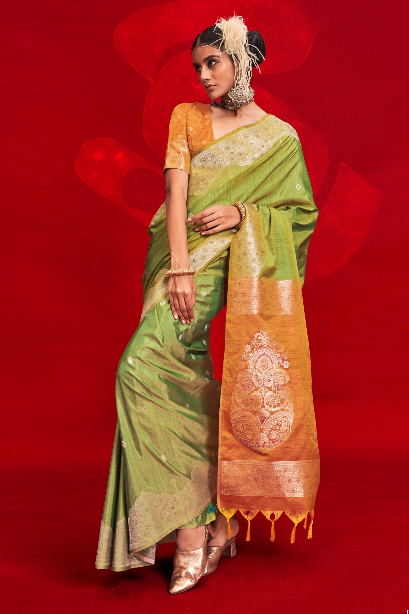 Buy MySilkLove Pine Green Tussar Handloom Silk Saree Online