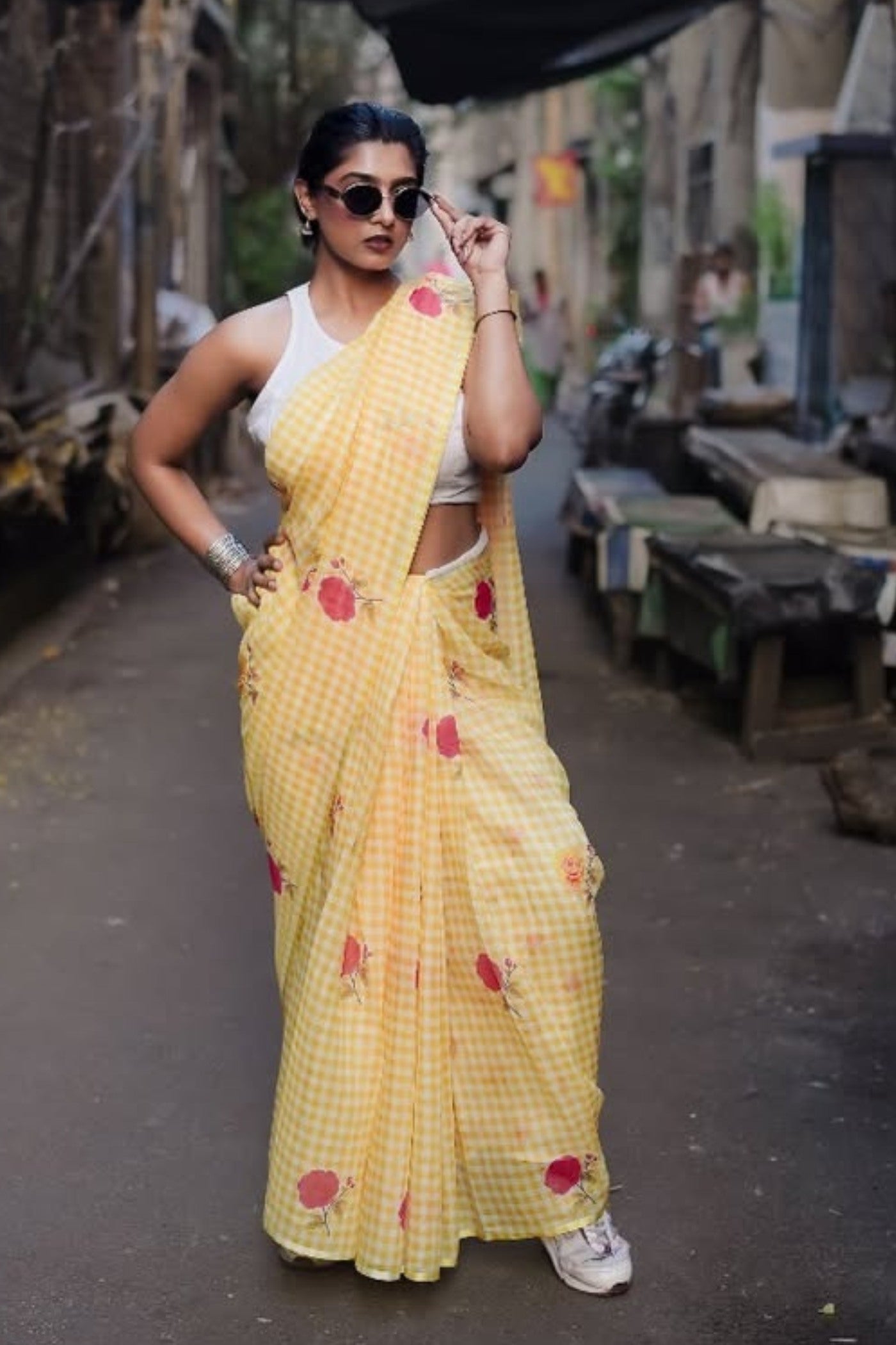 Buy MySilkLove Trombone Yellow Soft Linen Cotton Pinted Saree Online