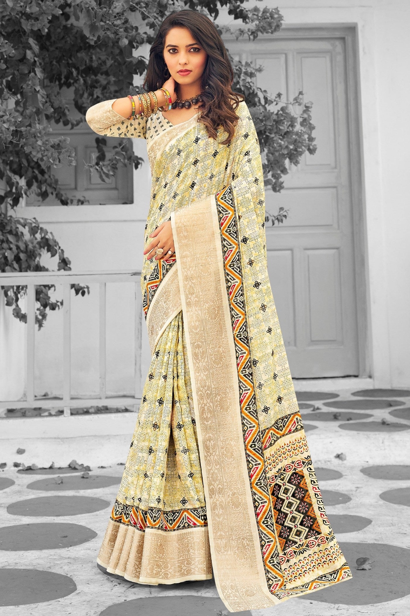 Buy MySilkLove Cumulus Cream Banarasi Printed Saree Online