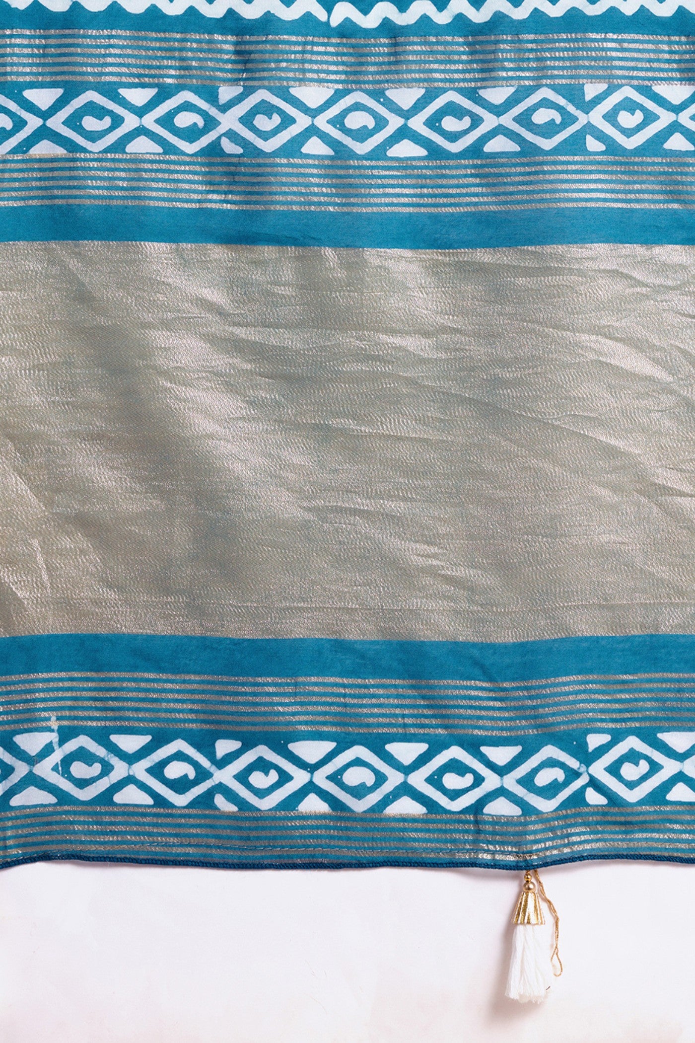Buy MySilkLove Twin Blue Woven Cotton Silk Saree Online