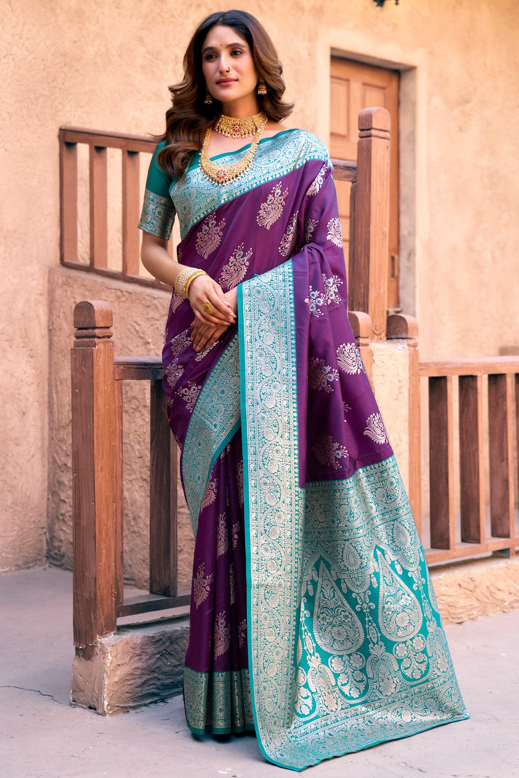 Buy MySilkLove Heliotrope Purple Woven Banarasi Soft Silk Saree Online