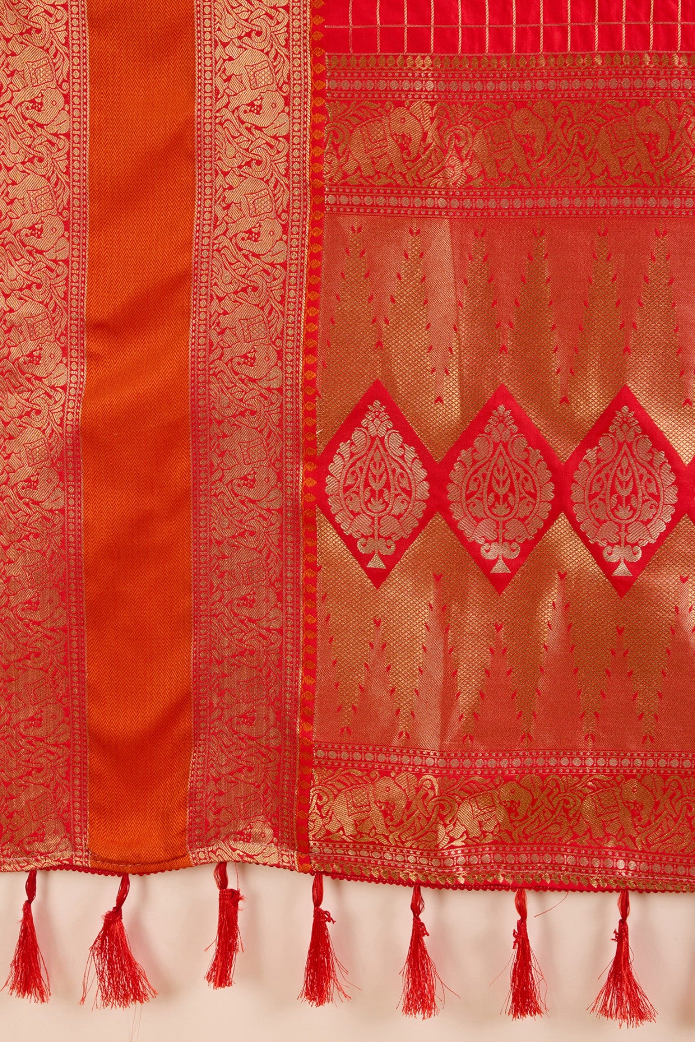 Buy MySilkLove Tart Red Zari Woven Banarasi Saree Online