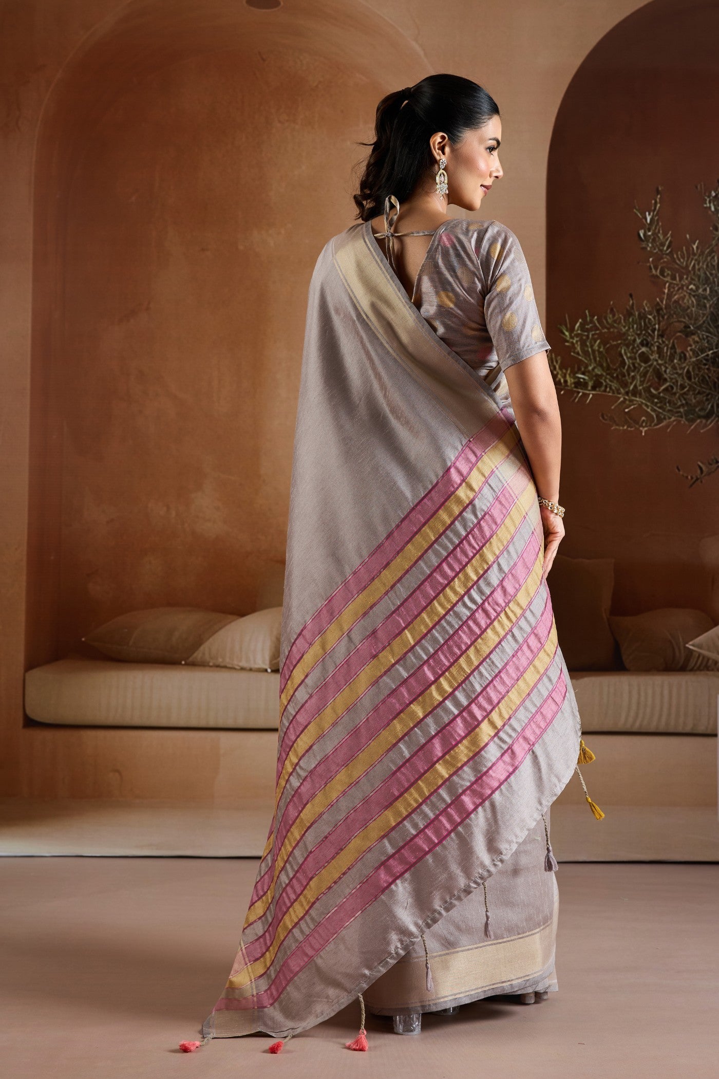 Buy MySilkLove Pantone Grey Handloom Bhagalpuri Saree Online
