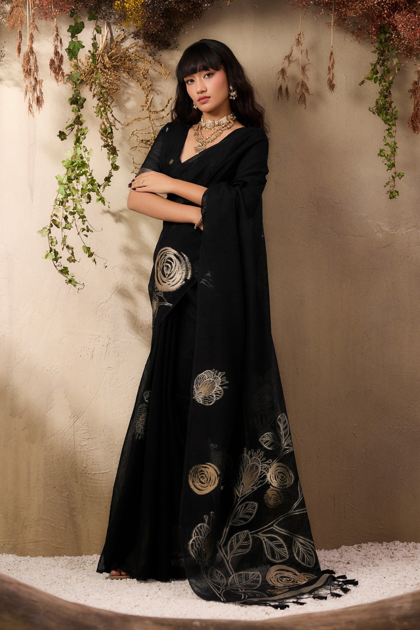 Buy MySilkLove Metal Black Munga Handloom Cotton Saree Online