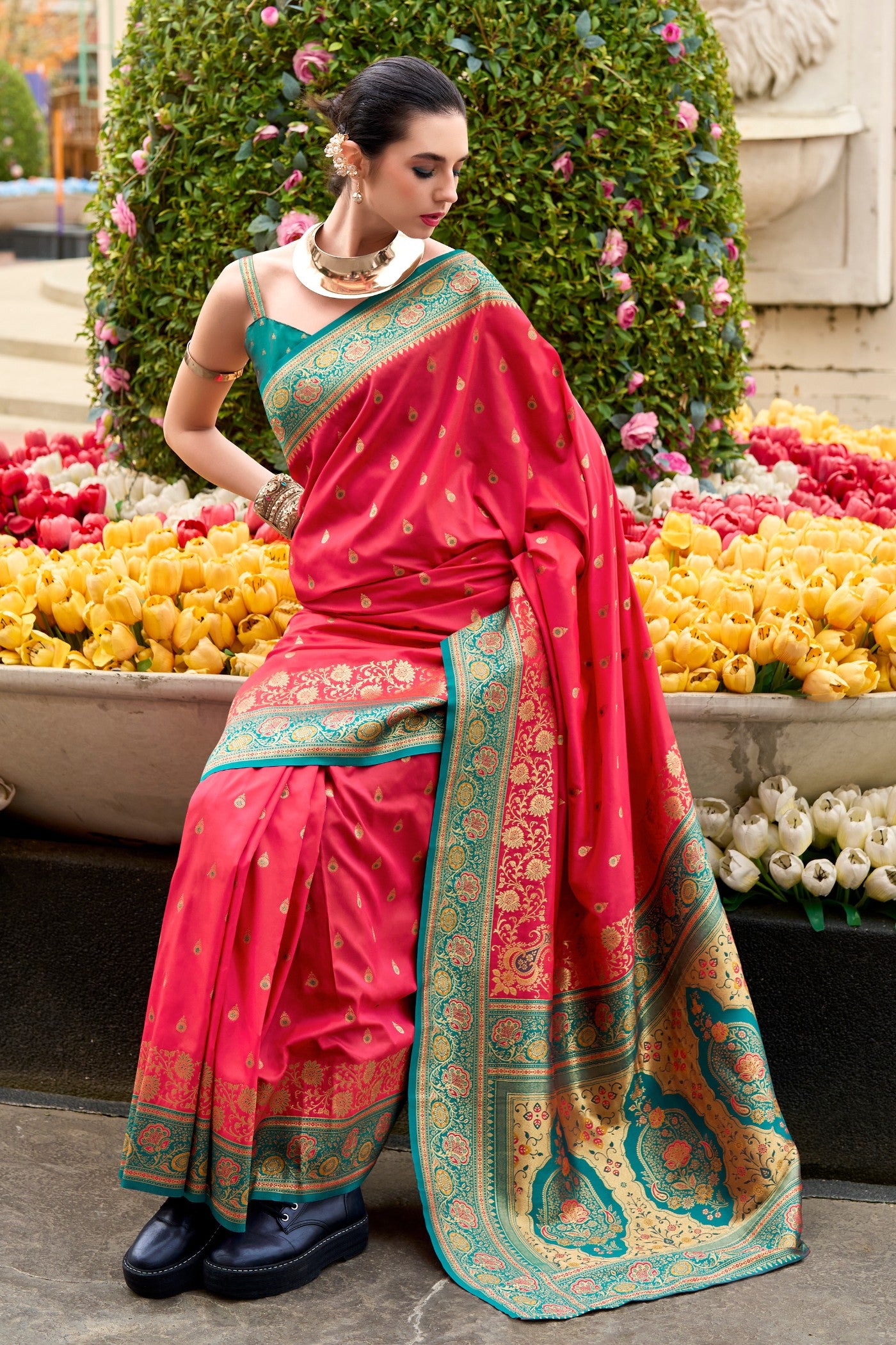 Buy MySilkLove Cherry Pink Woven Banarasi Saree Online