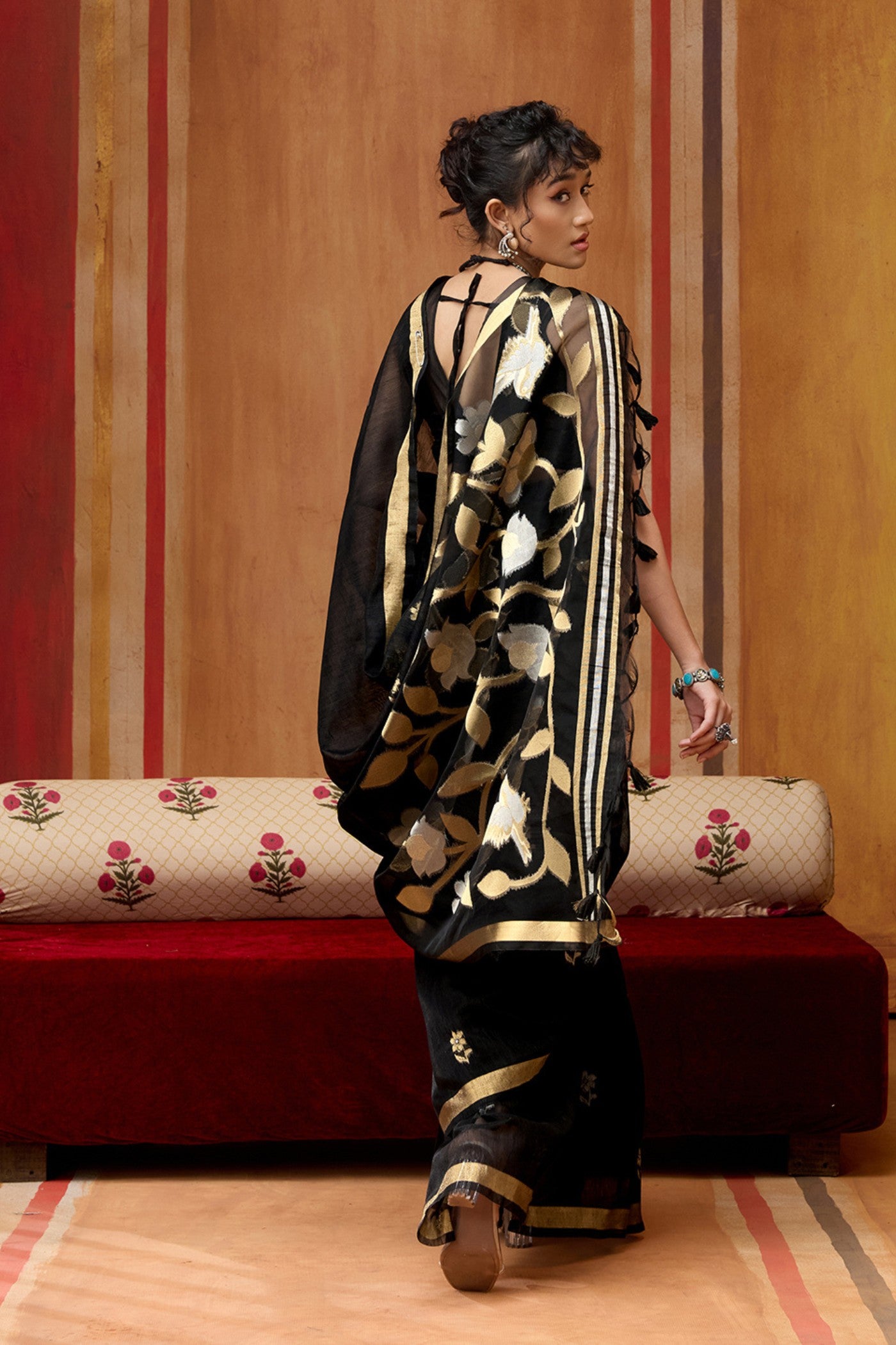 Buy MySilkLove Warlock Black Handloom Munga Cotton Saree Online