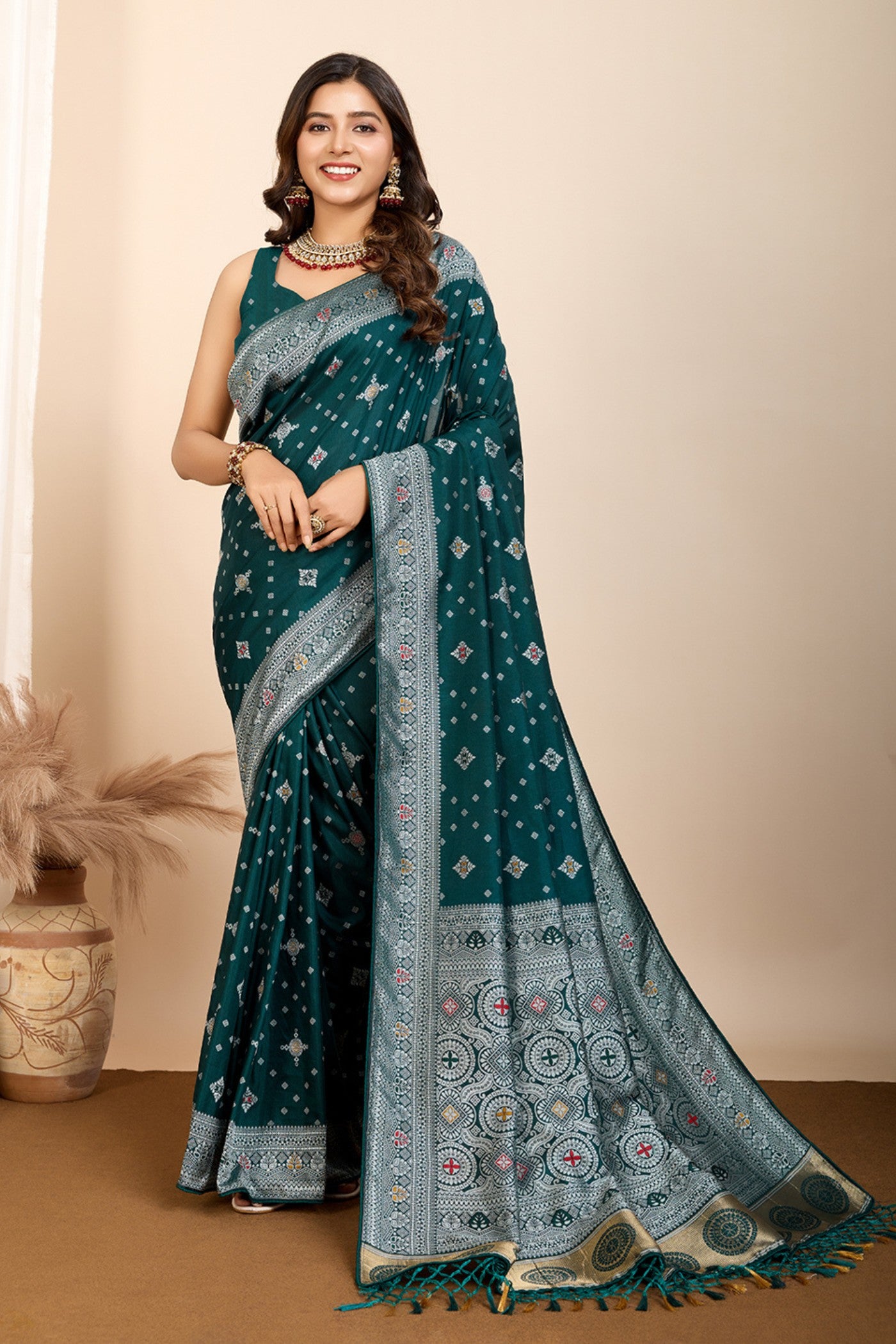 Buy MySilkLove Bottle Green Woven Banarasi Saree Online
