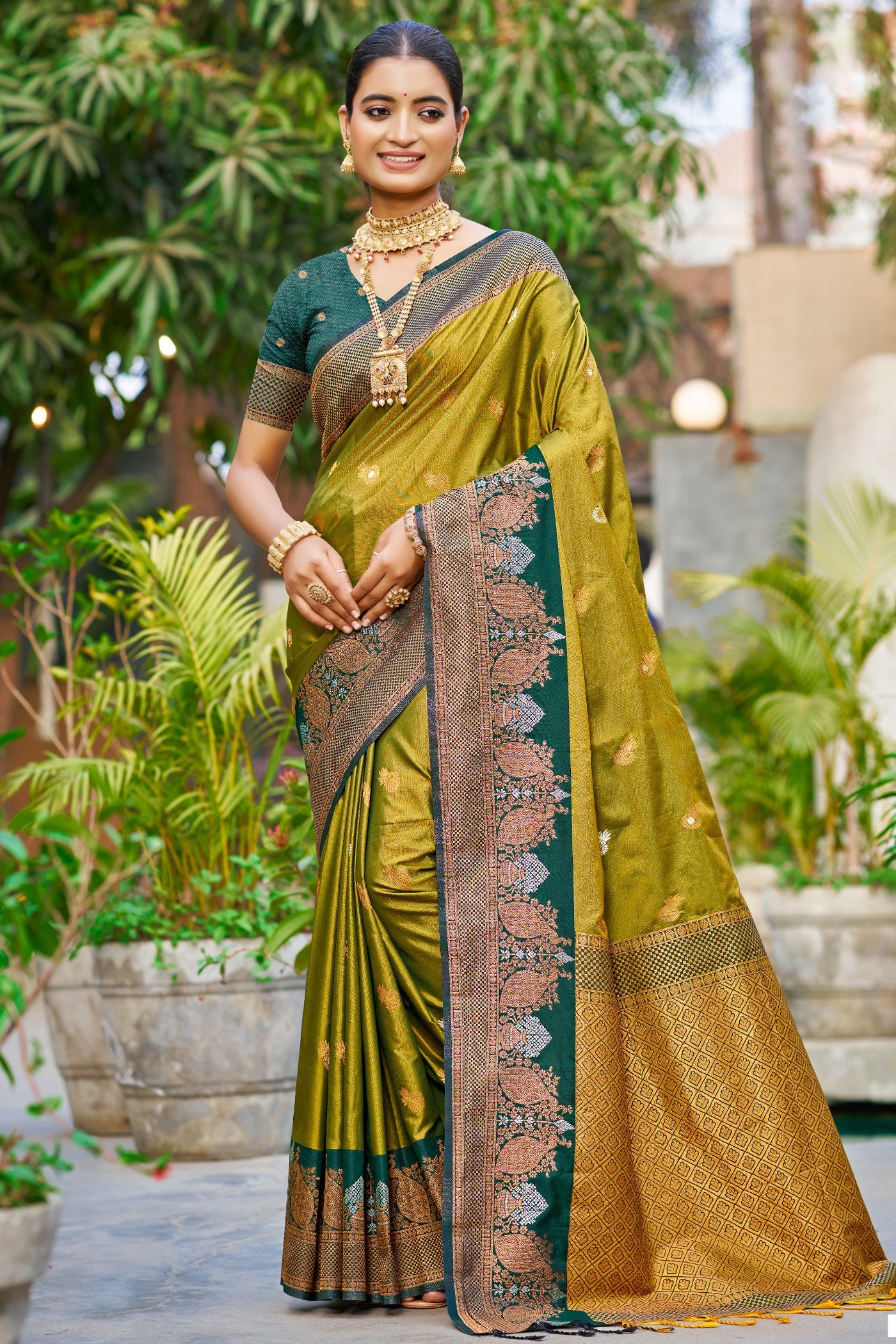 Buy MySilkLove Mint Green Woven Banarasi Saree Online