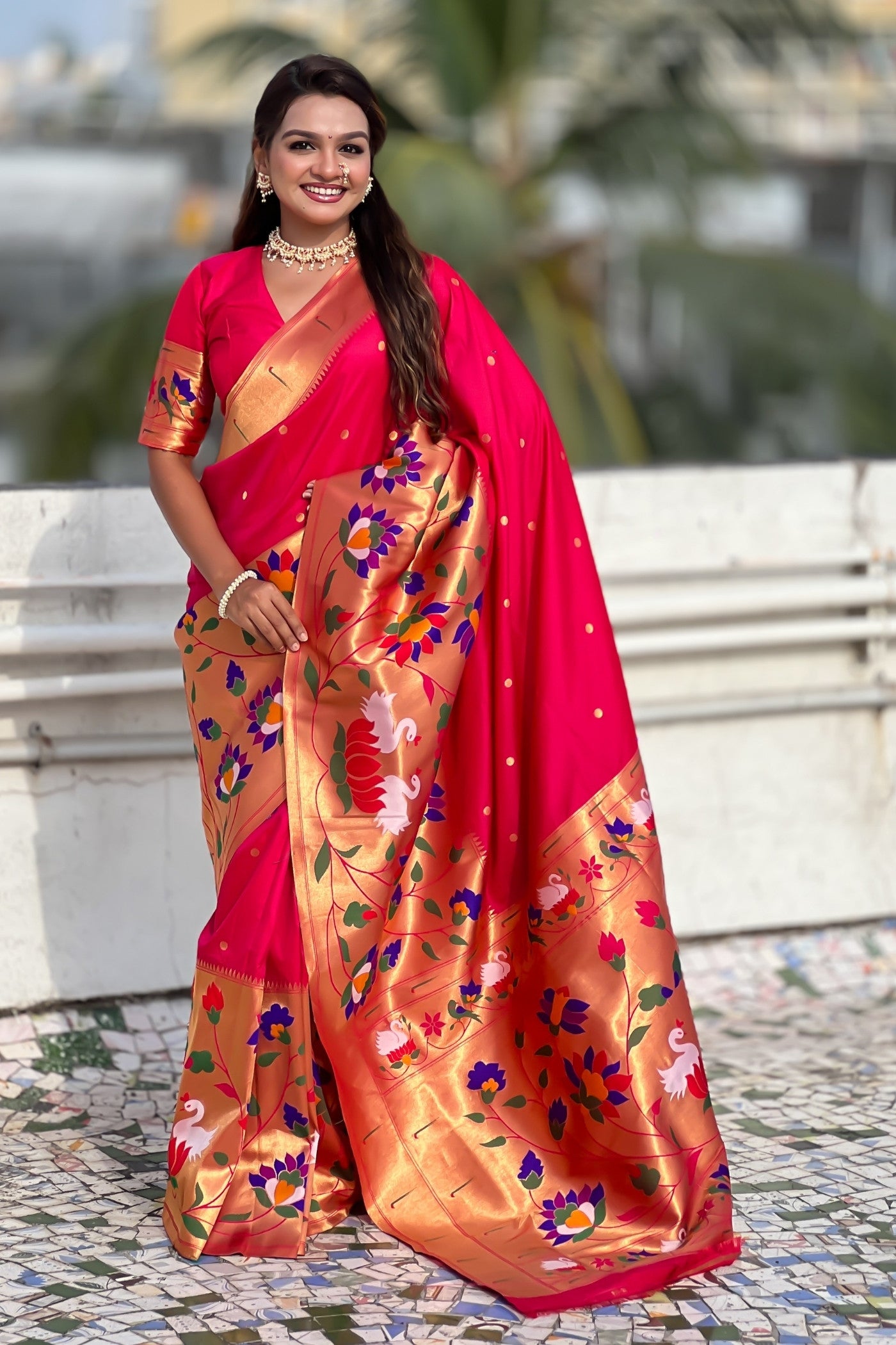 Buy MySilkLove Punch Pink Woven Paithani Saree Online
