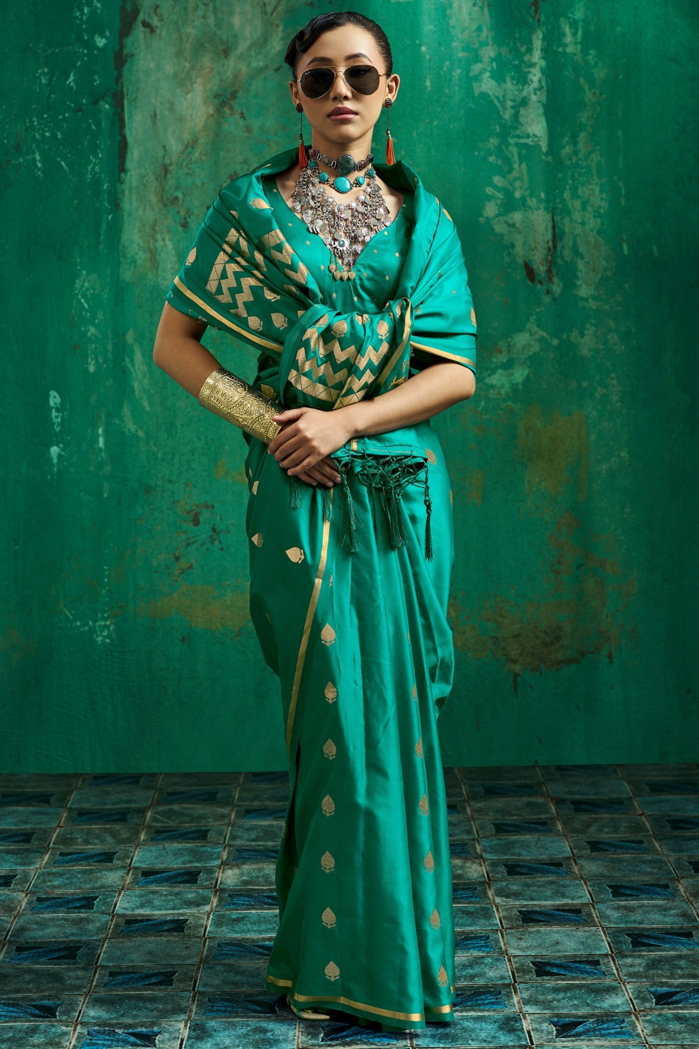 Buy MySilkLove Forest Green Handloom Satin Silk Saree Online
