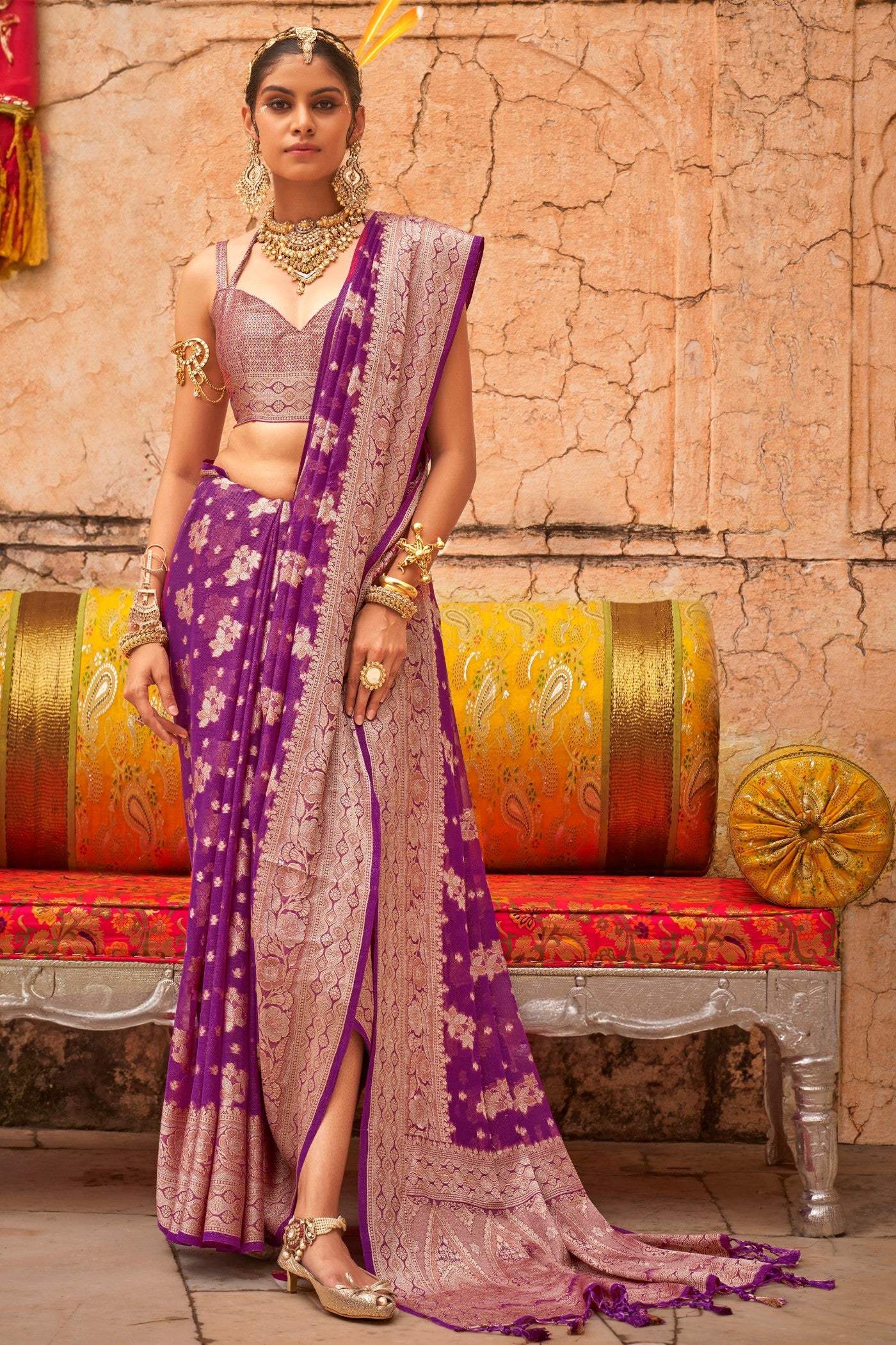 Buy MySilkLove Roseberry Purple Zari Woven Georgette Saree Online