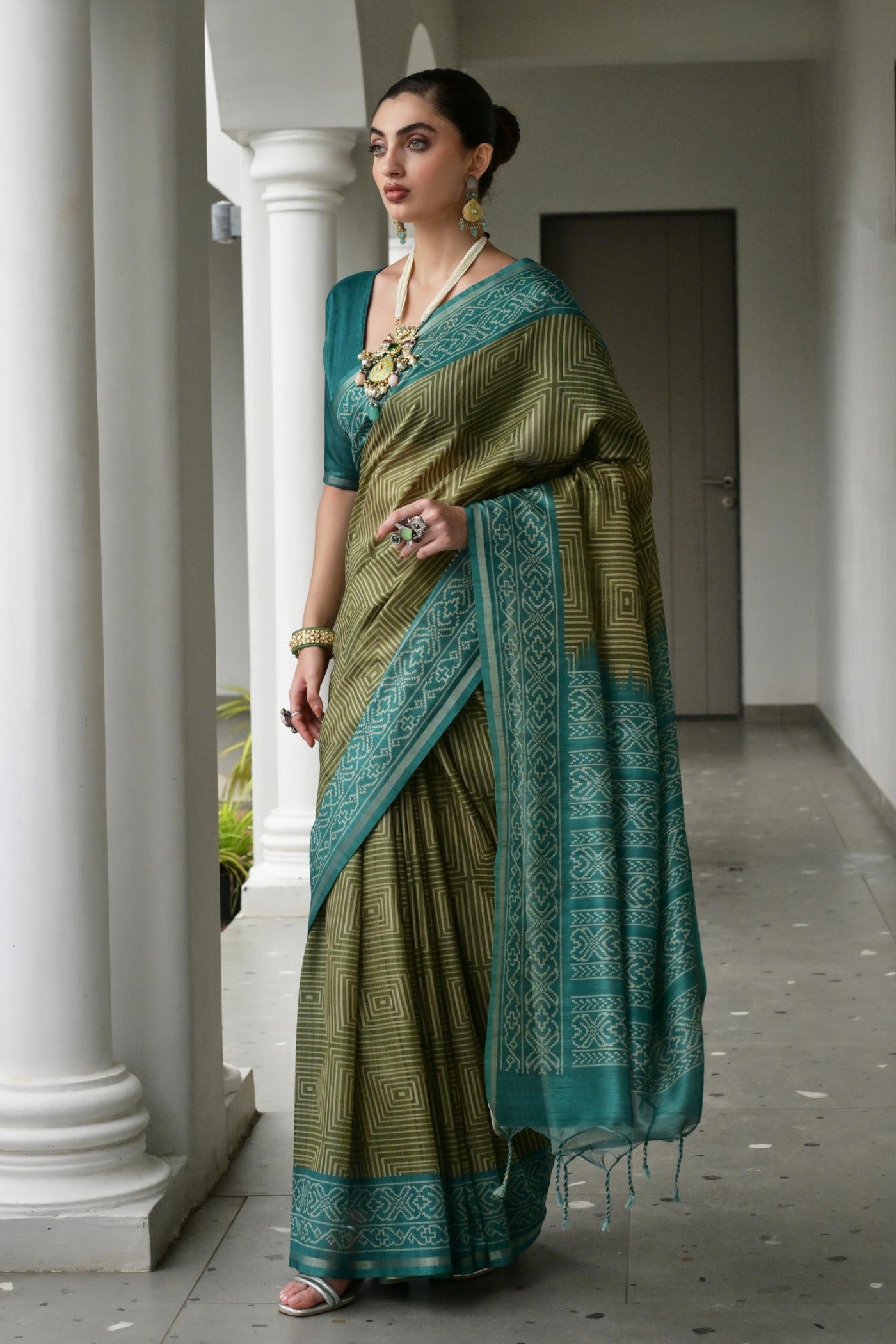 Buy MySilkLove Verdun Green and Blue Printed Tussar Silk Saree Online