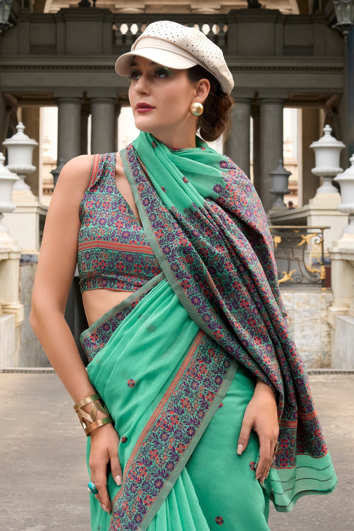 Buy MySilkLove Emerald Green Handloom Linen Cotton Saree Online