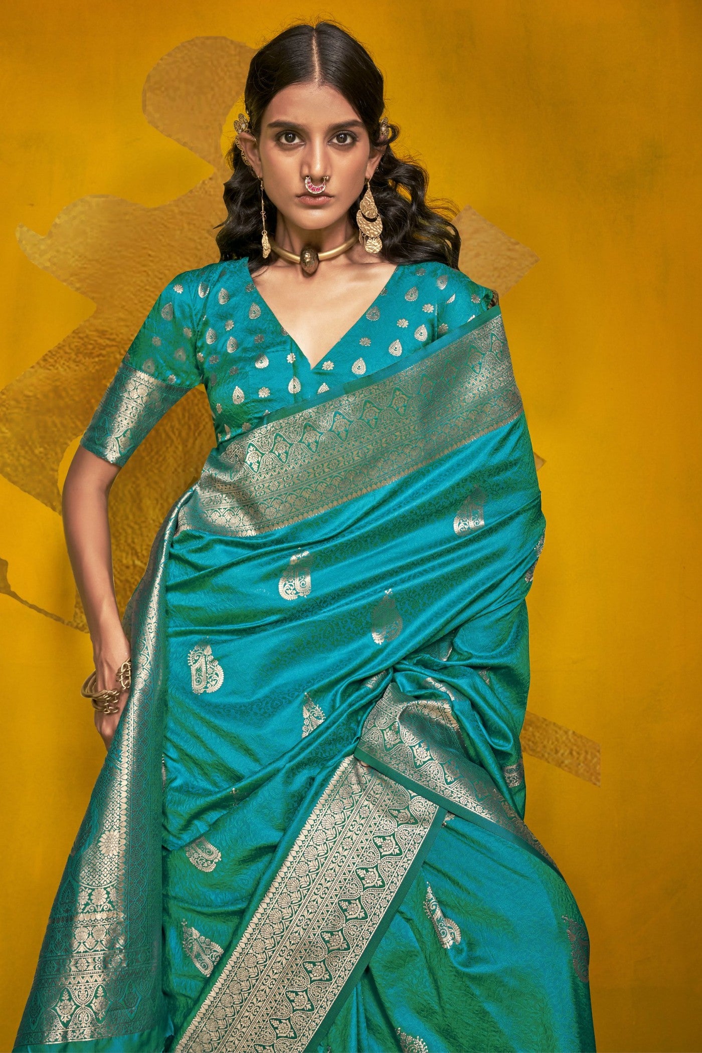 Buy MySilkLove Arctic Blue Banarasi Handloom Silk Saree Online