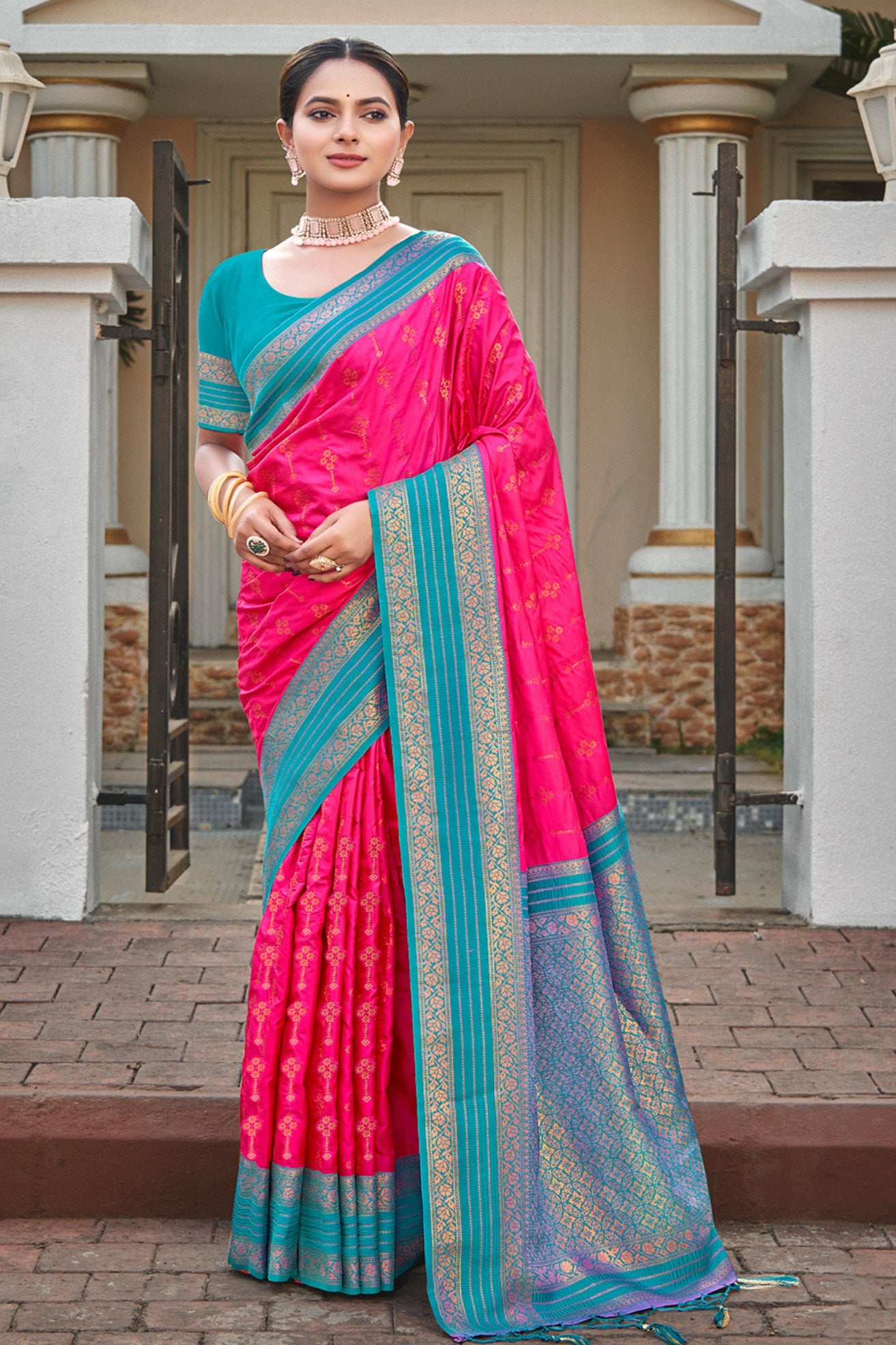 Buy MySilkLove Razzmatazz Pink and Blue Woven Banarasi Saree Online