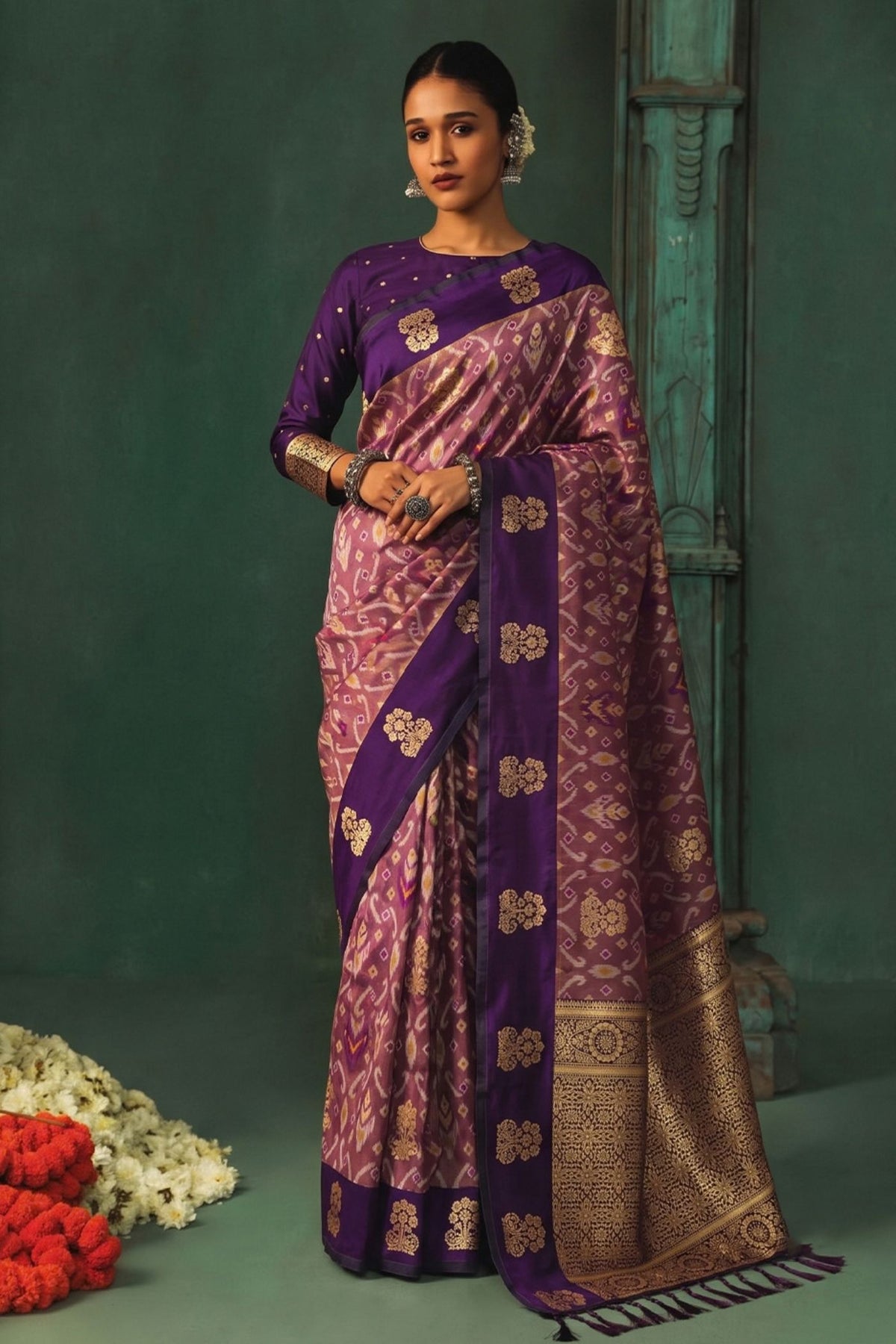 Buy MySilkLove Heather Purple Woven Banarasi Silk Saree Online