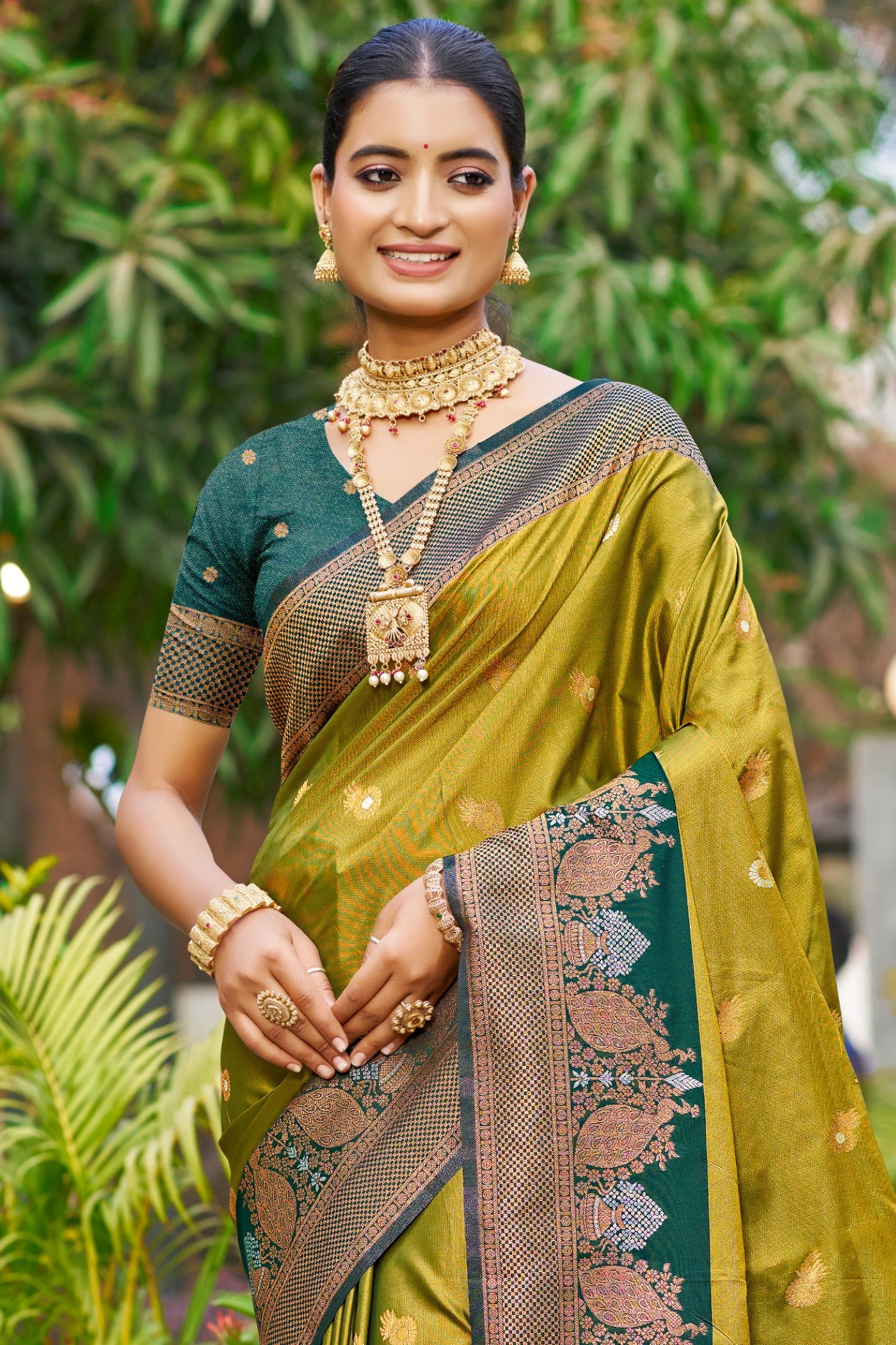 Buy MySilkLove Mint Green Woven Banarasi Saree Online