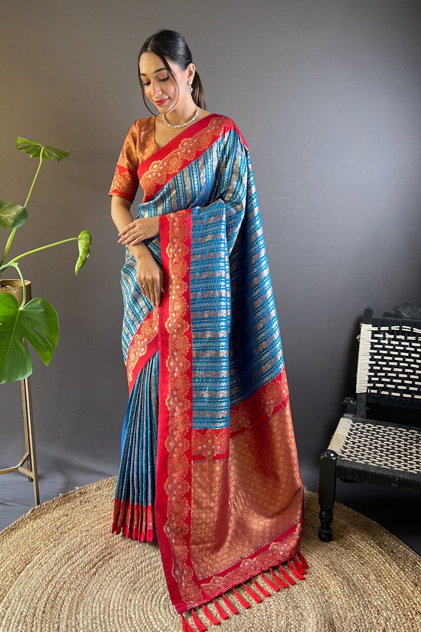 Buy MySilkLove Wedgewood Blue Zari Woven Banarasi Saree Online