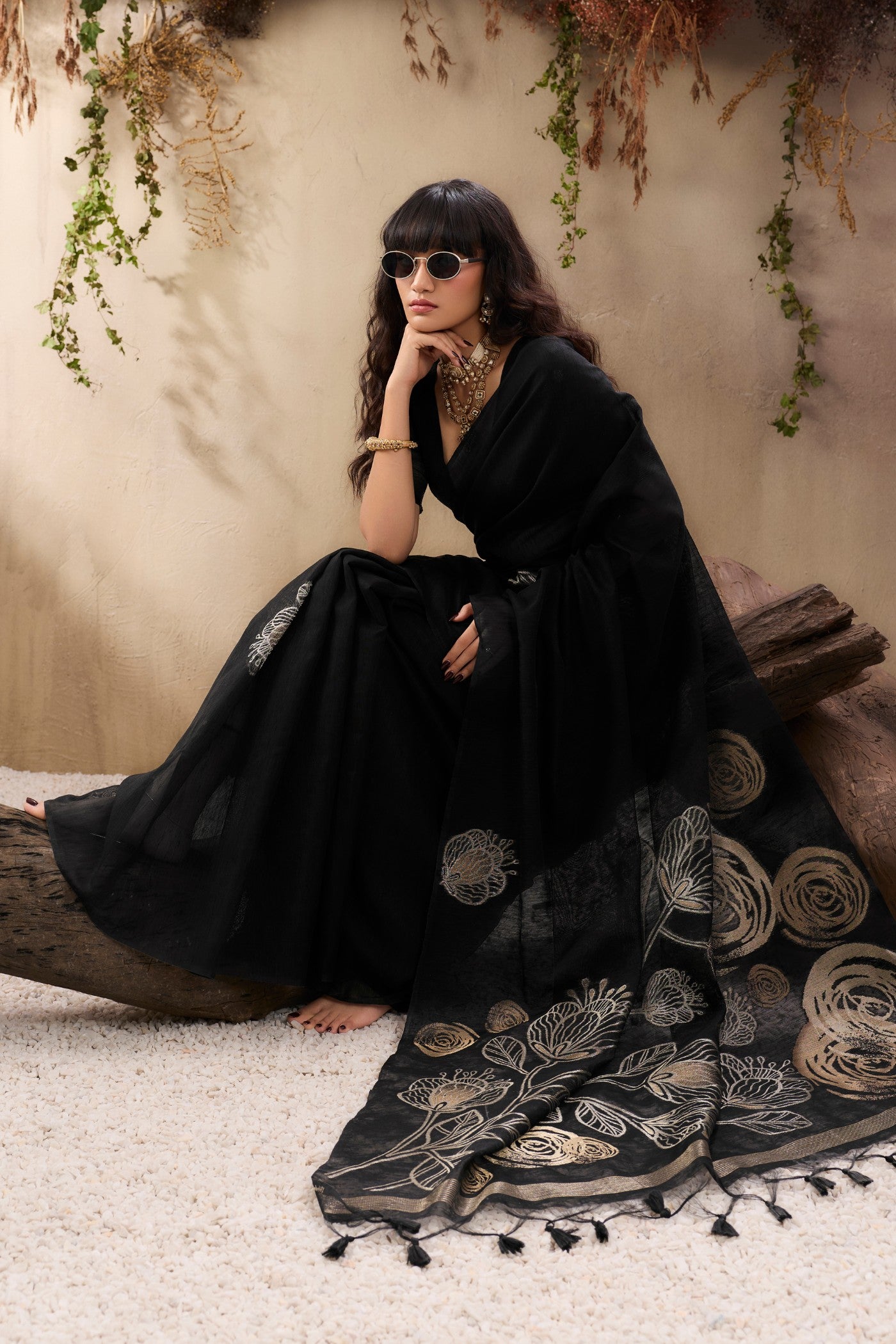 Buy MySilkLove Metal Black Munga Handloom Cotton Saree Online