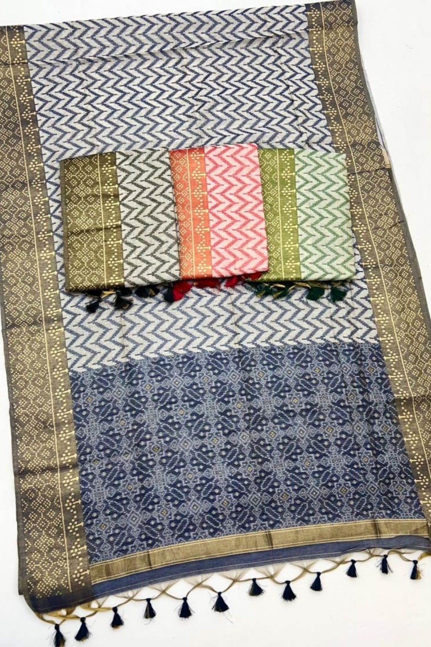 Buy MySilkLove Griseous Grey Cotton Handloom Patola Saree Online