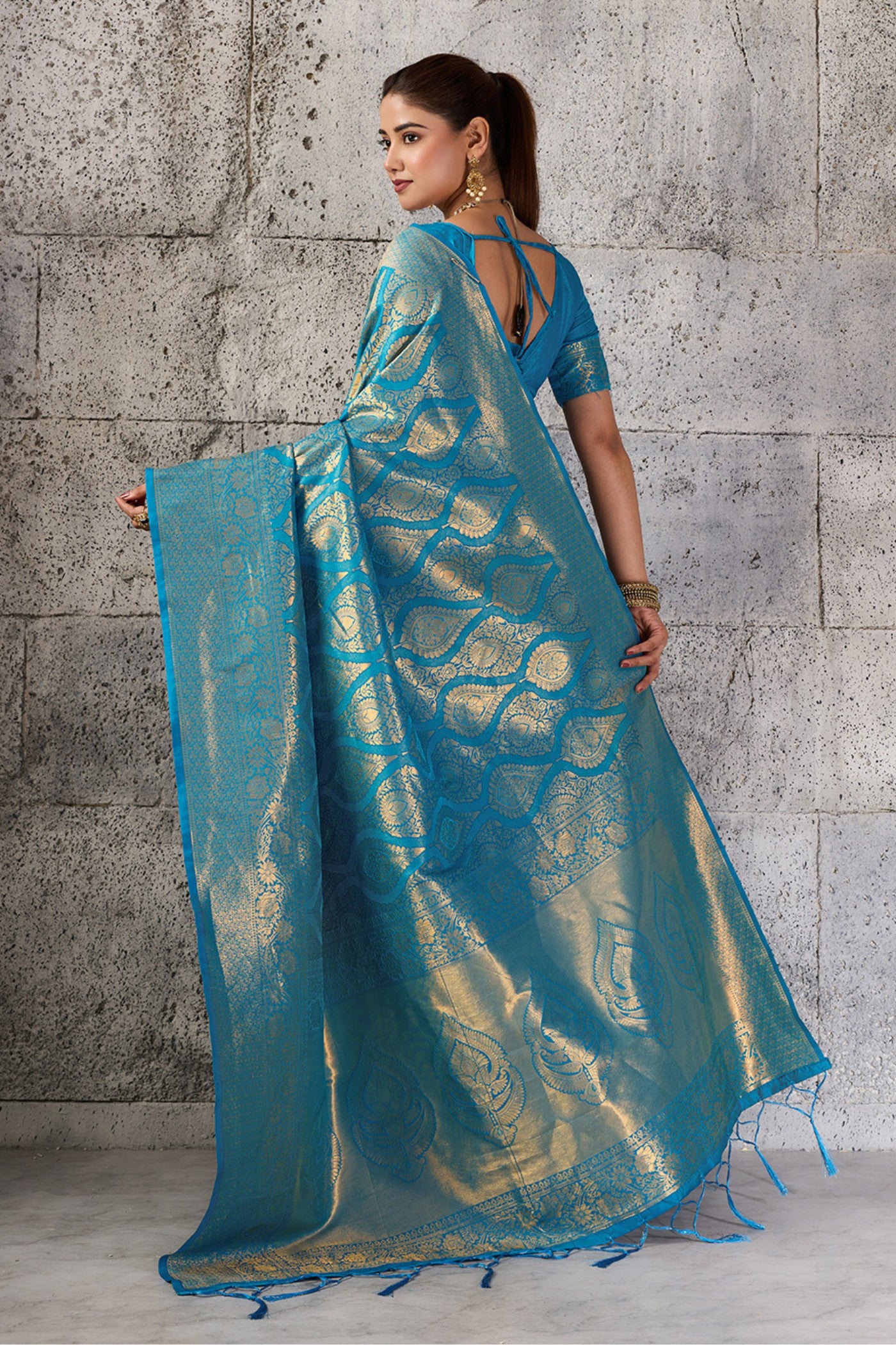 Buy MySilkLove Glaucous Blue Woven Kanjivaram Saree Online