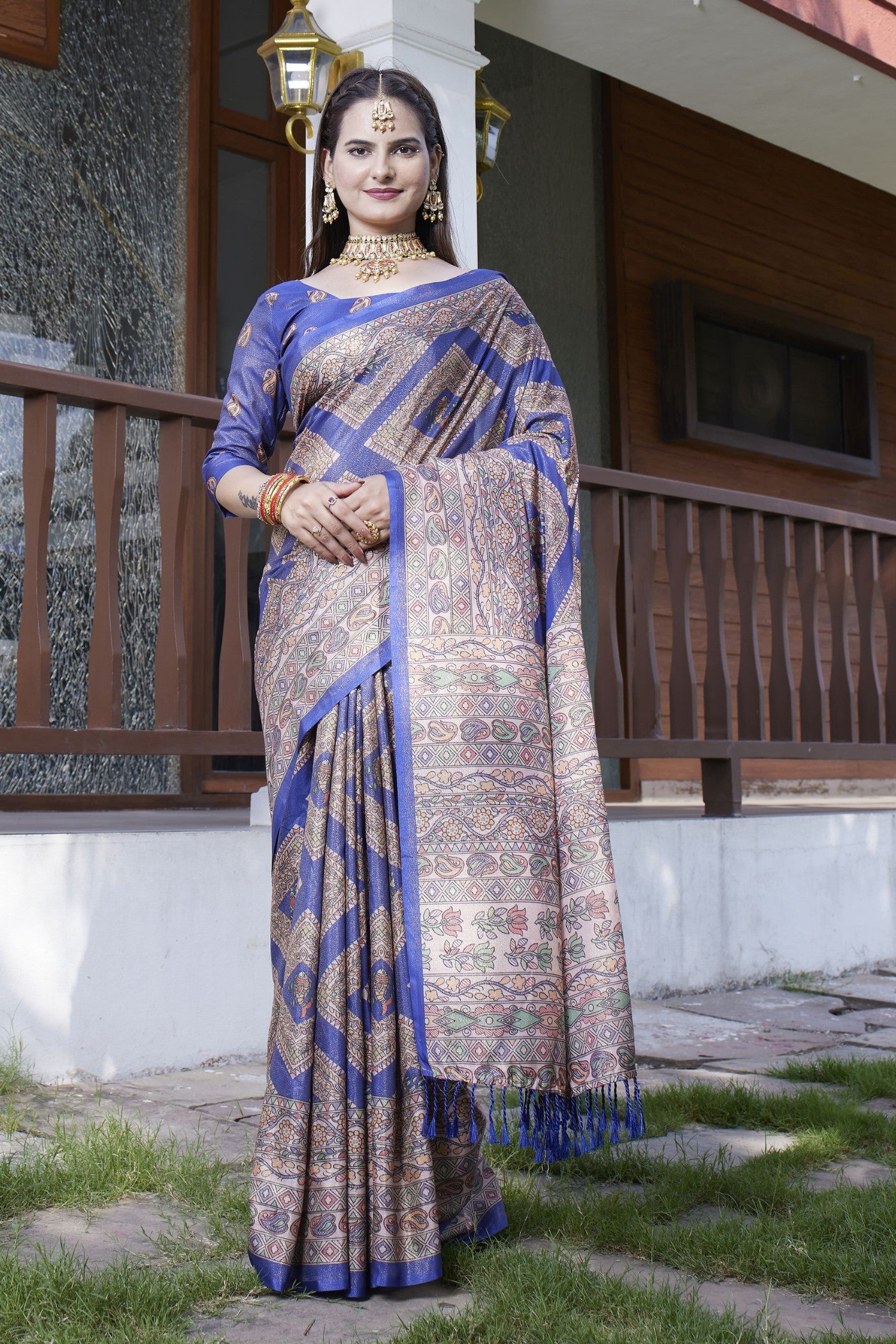 Buy MySilkLove Piction Blue Banarasi Digital Printed Saree Online