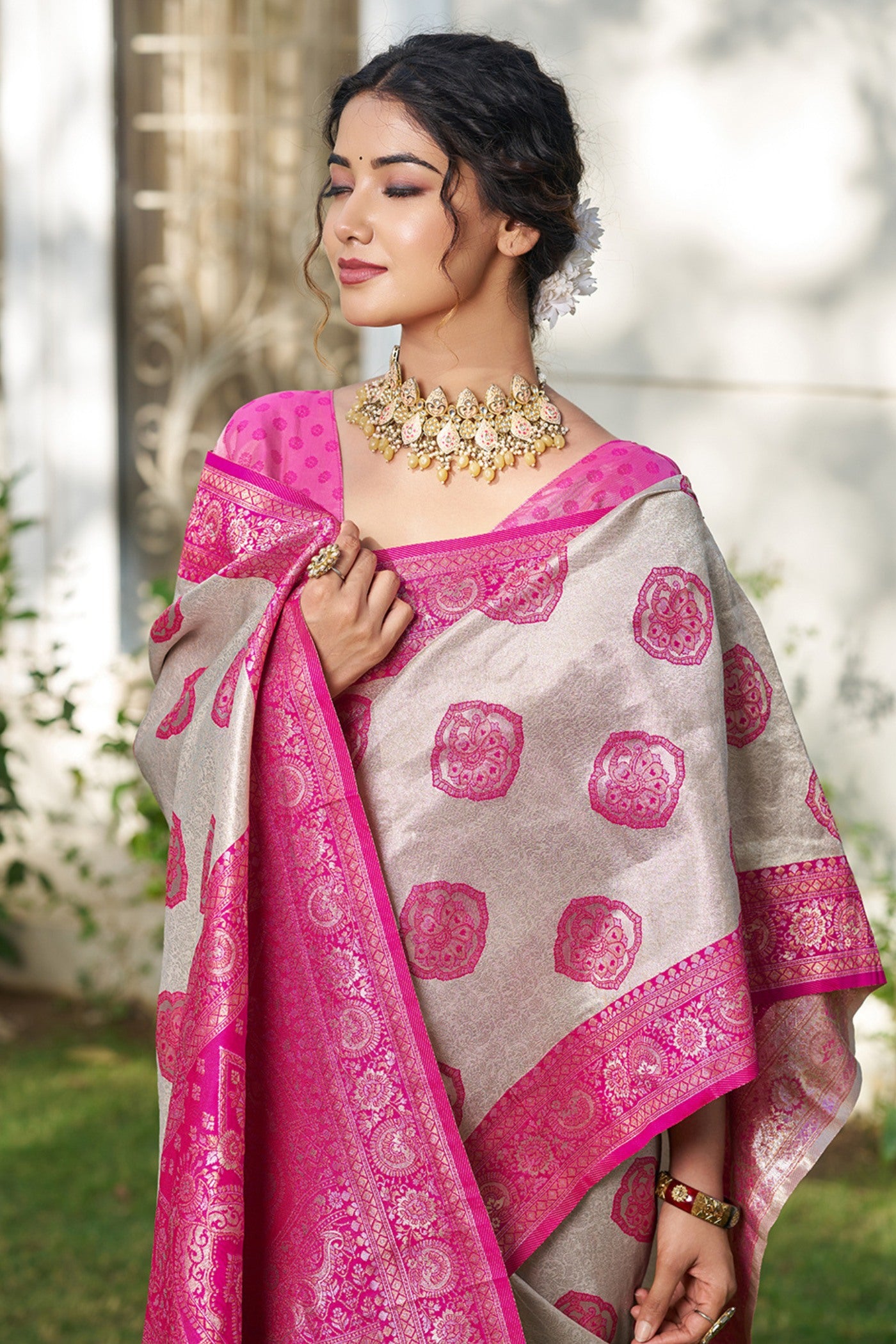 MySilkLove Antique Cream and Pink Woven Banarasi Saree