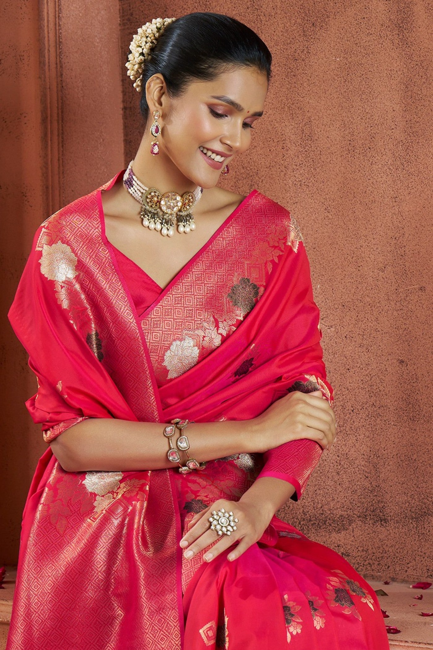 Buy MySilkLove Romance Red Woven Banarasi Saree Online