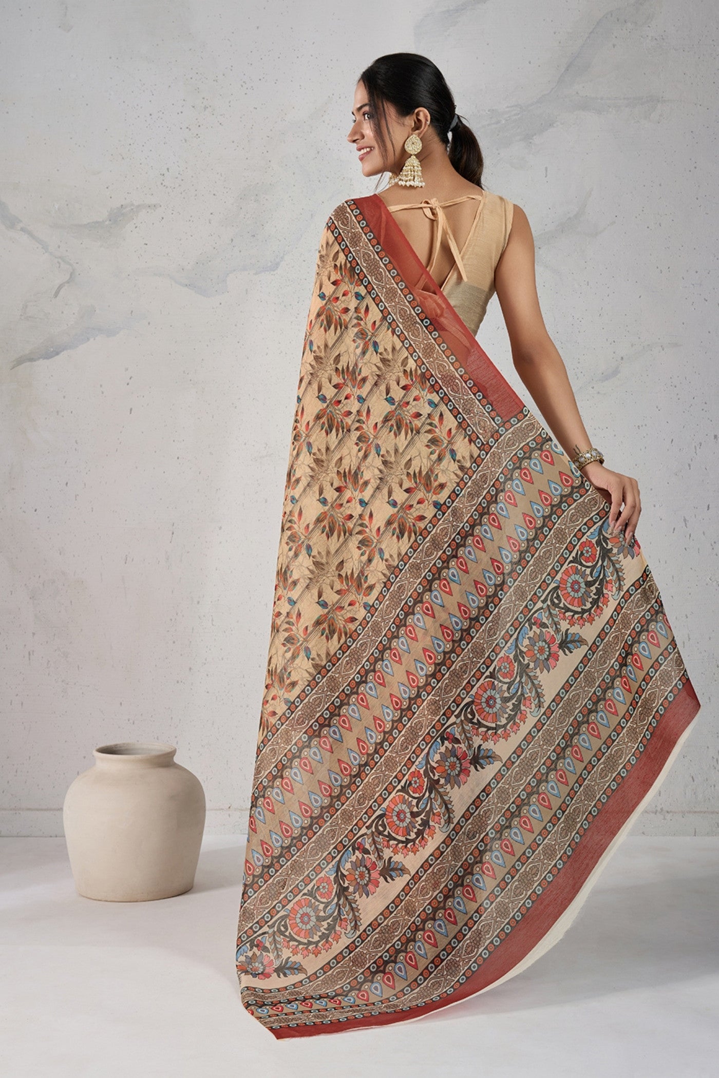 Buy MySilkLove Dutch Cream Digital Printed Saree Online