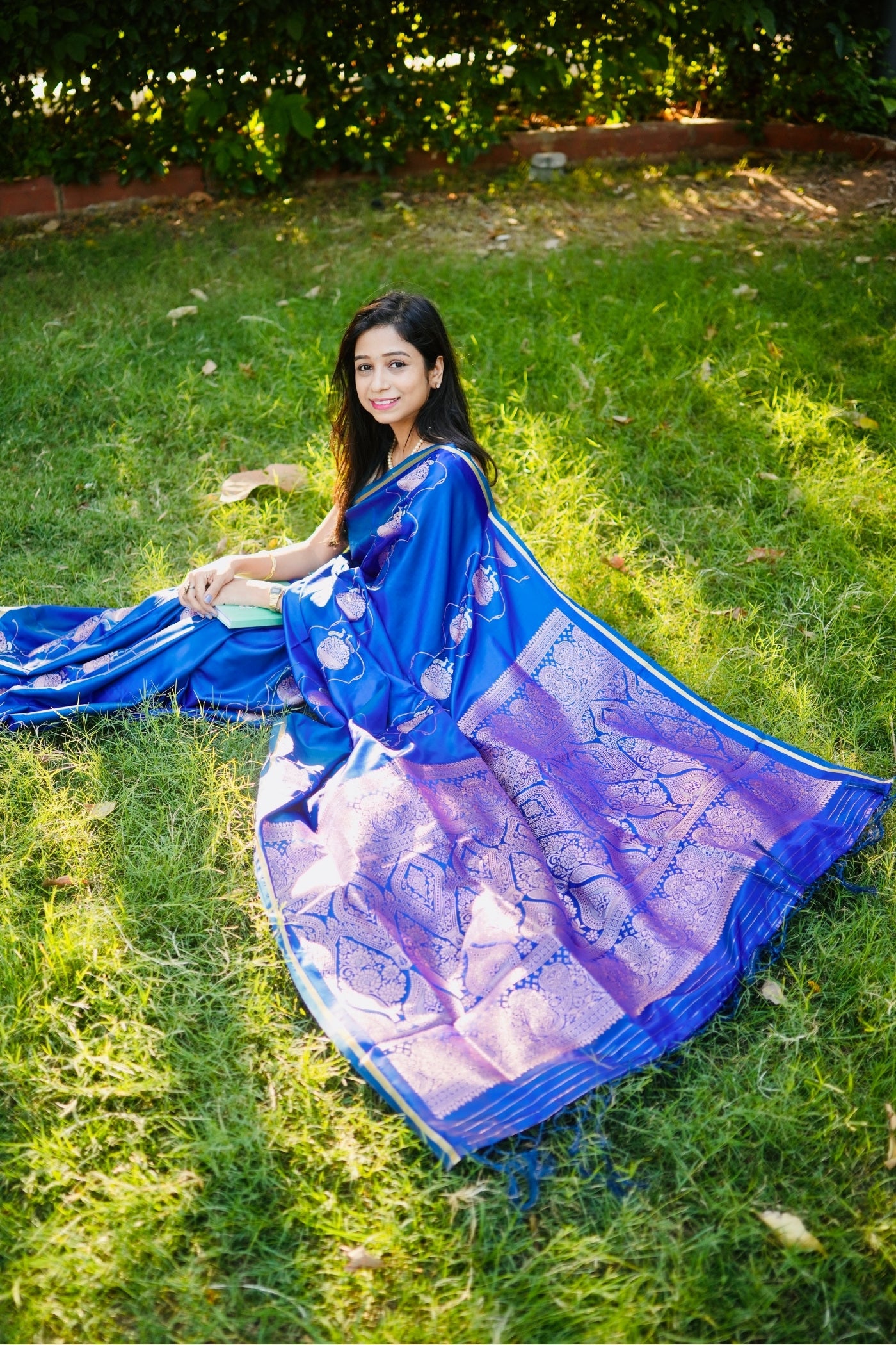 Buy MySilkLove Royal Blue Handloom Satin Silk Saree Online