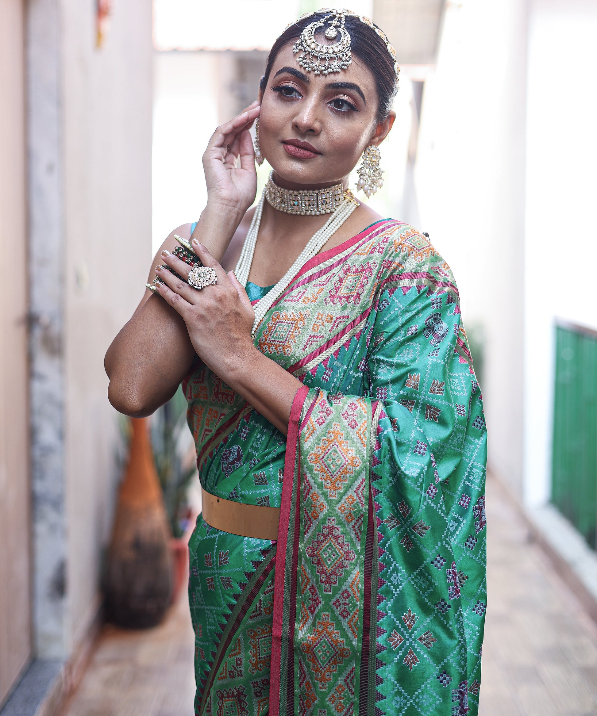 Buy MySilkLove Malachite Green Woven Contrast Patola Silk Saree Online