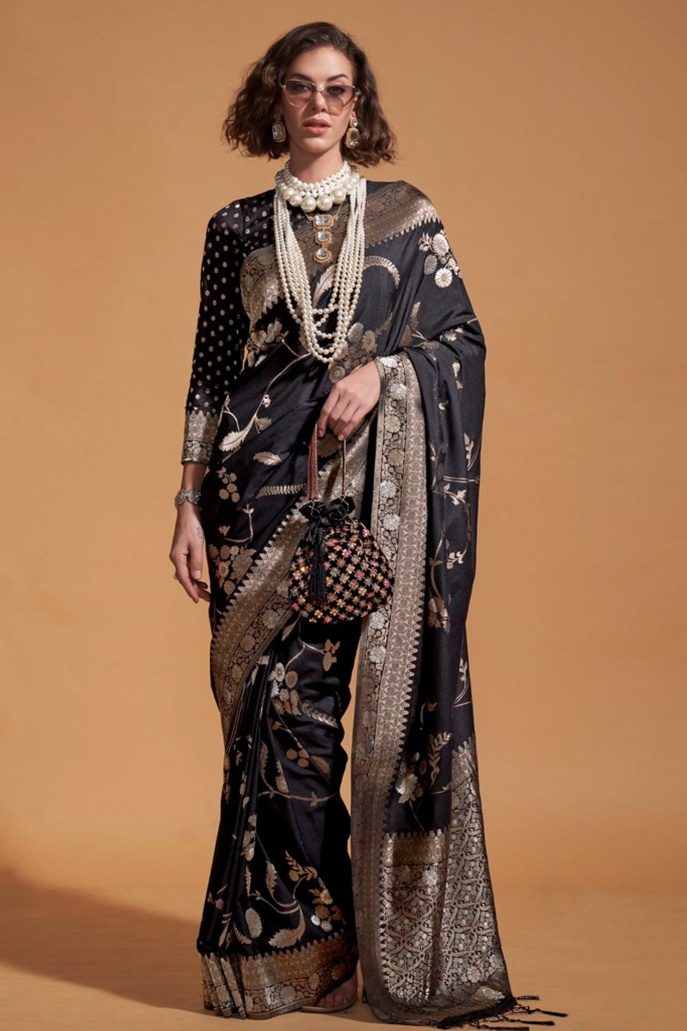 Buy MySilkLove Baltic Black Georgette Handloom Saree Online