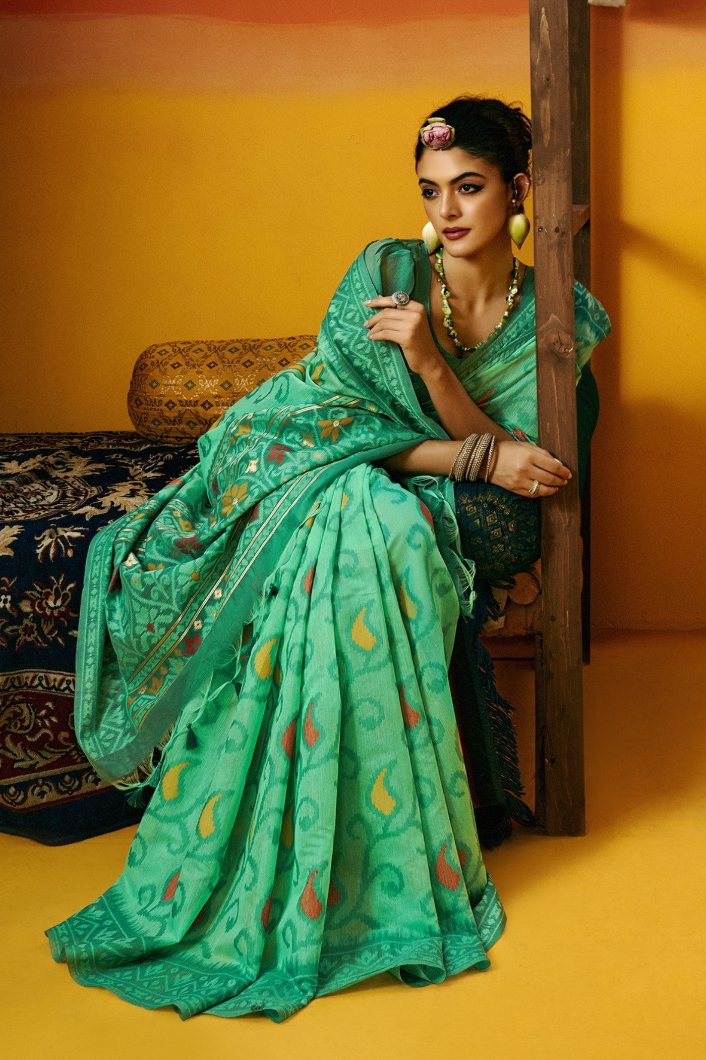 Buy MySilkLove Spruce Green Handloom Jamdani Saree Online